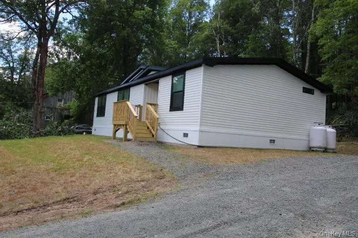 256 Main Street, Rockland, NY, 2 Bedrooms Bedrooms, 7 Rooms Rooms,2 BathroomsBathrooms,Residential,For Rent,Main,0,1014928 256 Main Street, Rockland, NY, 2 Bedrooms Bedrooms, 7 Rooms Rooms,2 BathroomsBathrooms,Residential,For Rent,Main,0,1014928
