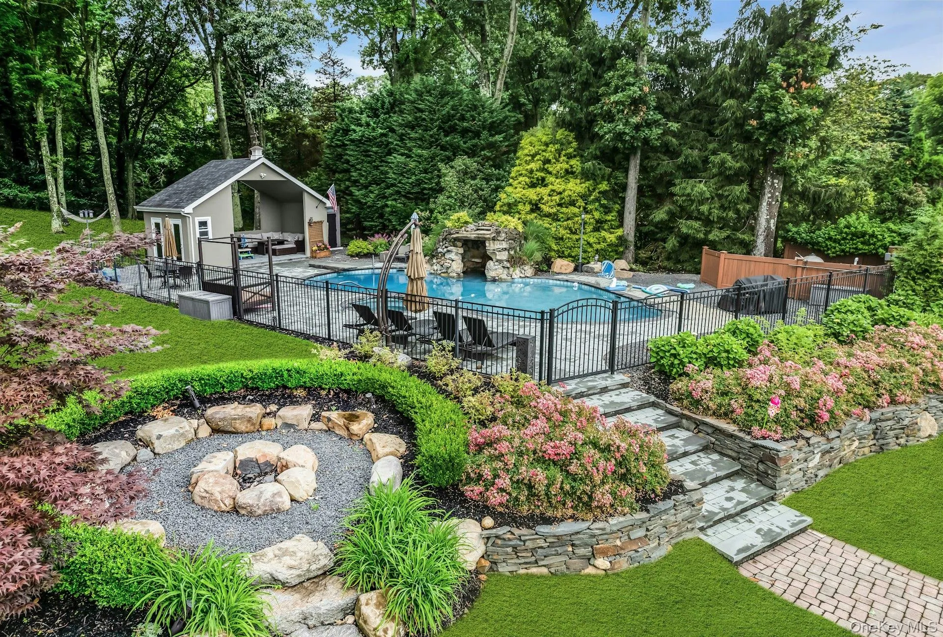 135 Round Swamp Road, Huntington, NY, 7 Bedrooms Bedrooms, 17 Rooms Rooms,6 BathroomsBathrooms,Residential,For Rent,Round Swamp,0,KEY1014930 135 Round Swamp Road, Huntington, NY, 7 Bedrooms Bedrooms, 17 Rooms Rooms,6 BathroomsBathrooms,Residential,For Rent,Round Swamp,0,KEY1014930