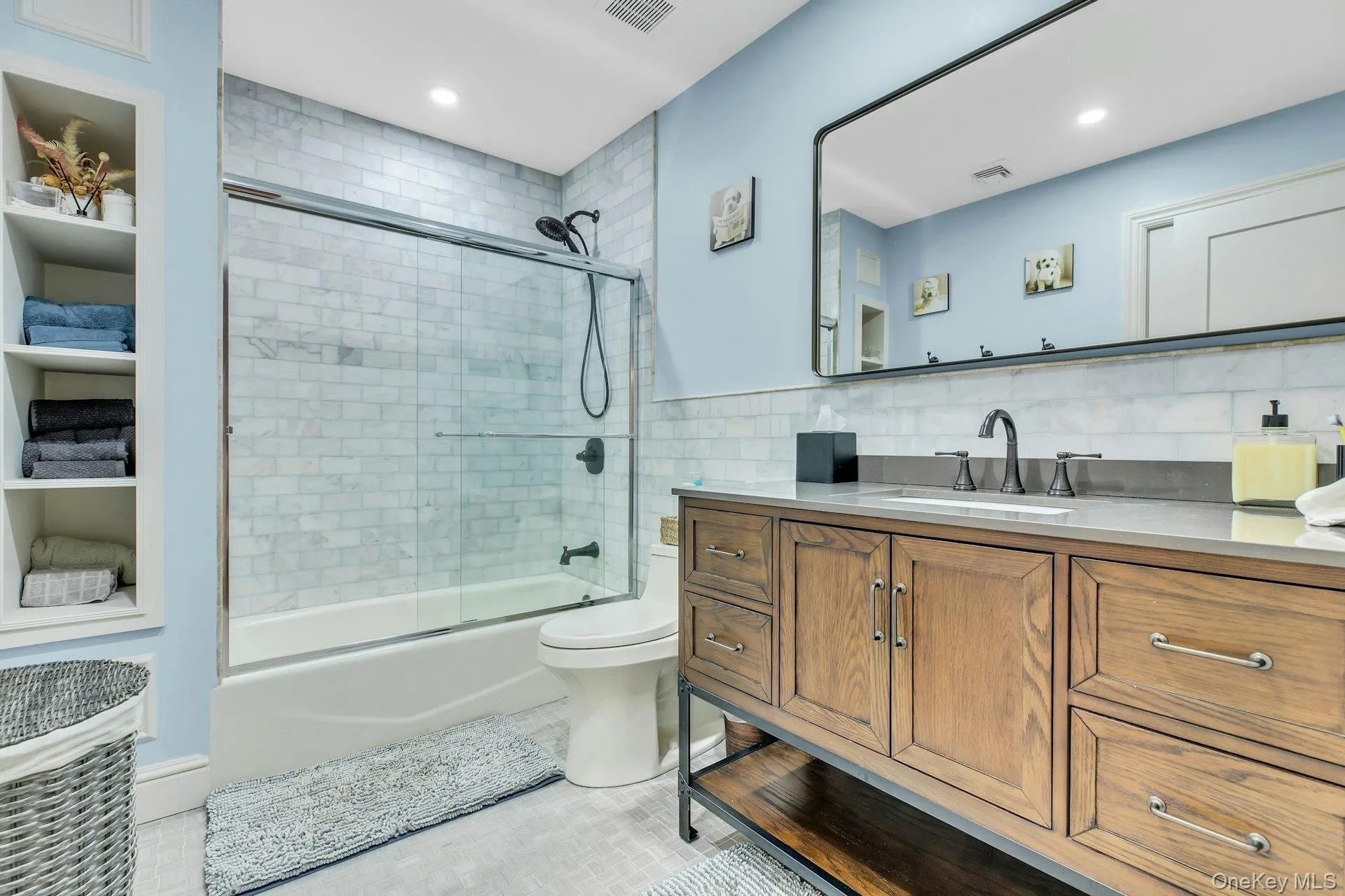135 Round Swamp Road, Huntington, NY, 7 Bedrooms Bedrooms, 17 Rooms Rooms,6 BathroomsBathrooms,Residential,For Rent,Round Swamp,0,KEY1014930 135 Round Swamp Road, Huntington, NY, 7 Bedrooms Bedrooms, 17 Rooms Rooms,6 BathroomsBathrooms,Residential,For Rent,Round Swamp,0,KEY1014930
