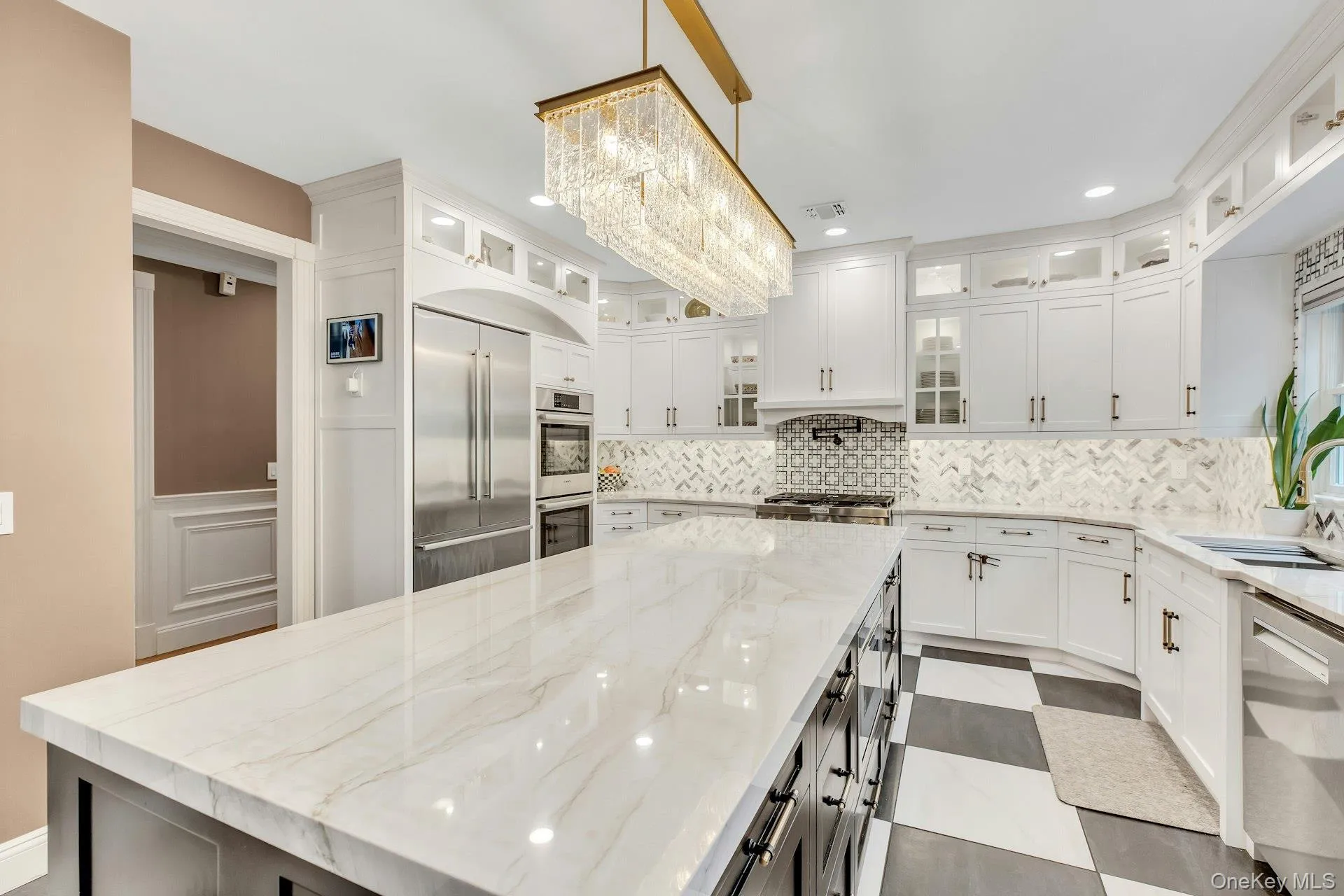 135 Round Swamp Road, Huntington, NY, 7 Bedrooms Bedrooms, 17 Rooms Rooms,6 BathroomsBathrooms,Residential,For Rent,Round Swamp,0,KEY1014930 135 Round Swamp Road, Huntington, NY, 7 Bedrooms Bedrooms, 17 Rooms Rooms,6 BathroomsBathrooms,Residential,For Rent,Round Swamp,0,KEY1014930