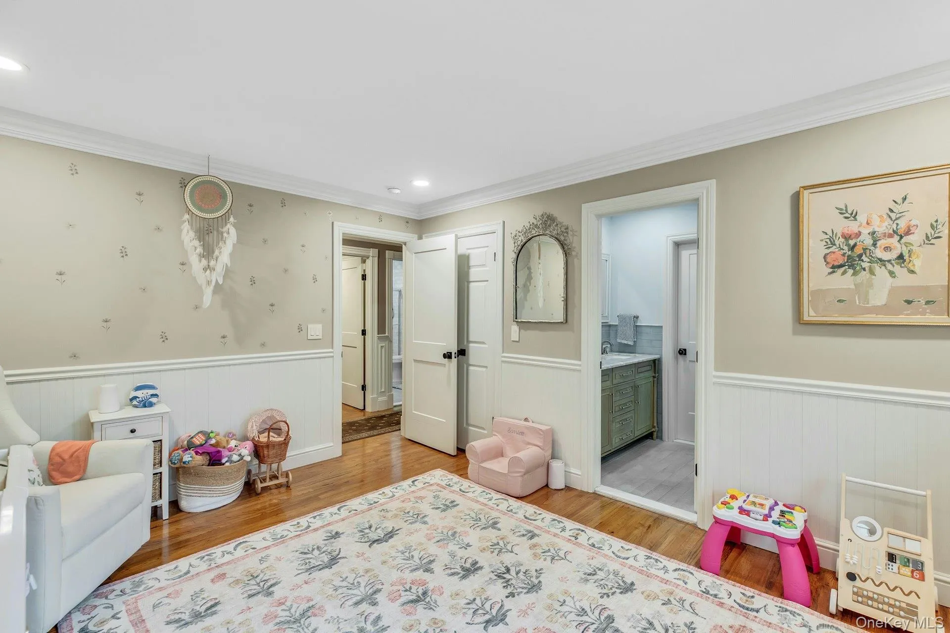 135 Round Swamp Road, Huntington, NY, 7 Bedrooms Bedrooms, 17 Rooms Rooms,6 BathroomsBathrooms,Residential,For Rent,Round Swamp,0,KEY1014930 135 Round Swamp Road, Huntington, NY, 7 Bedrooms Bedrooms, 17 Rooms Rooms,6 BathroomsBathrooms,Residential,For Rent,Round Swamp,0,KEY1014930