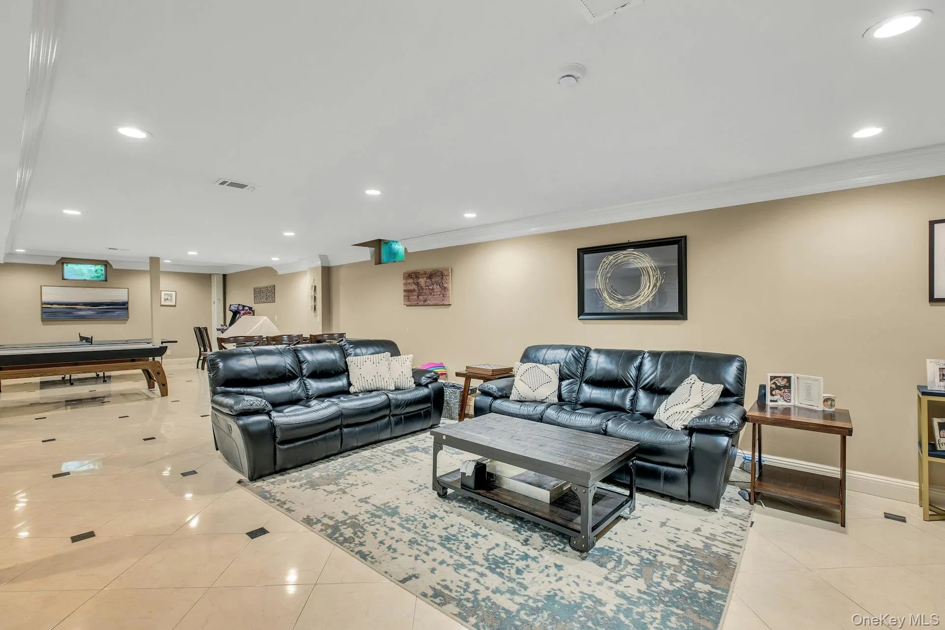 135 Round Swamp Road, Huntington, NY, 7 Bedrooms Bedrooms, 17 Rooms Rooms,6 BathroomsBathrooms,Residential,For Rent,Round Swamp,0,KEY1014930 135 Round Swamp Road, Huntington, NY, 7 Bedrooms Bedrooms, 17 Rooms Rooms,6 BathroomsBathrooms,Residential,For Rent,Round Swamp,0,KEY1014930