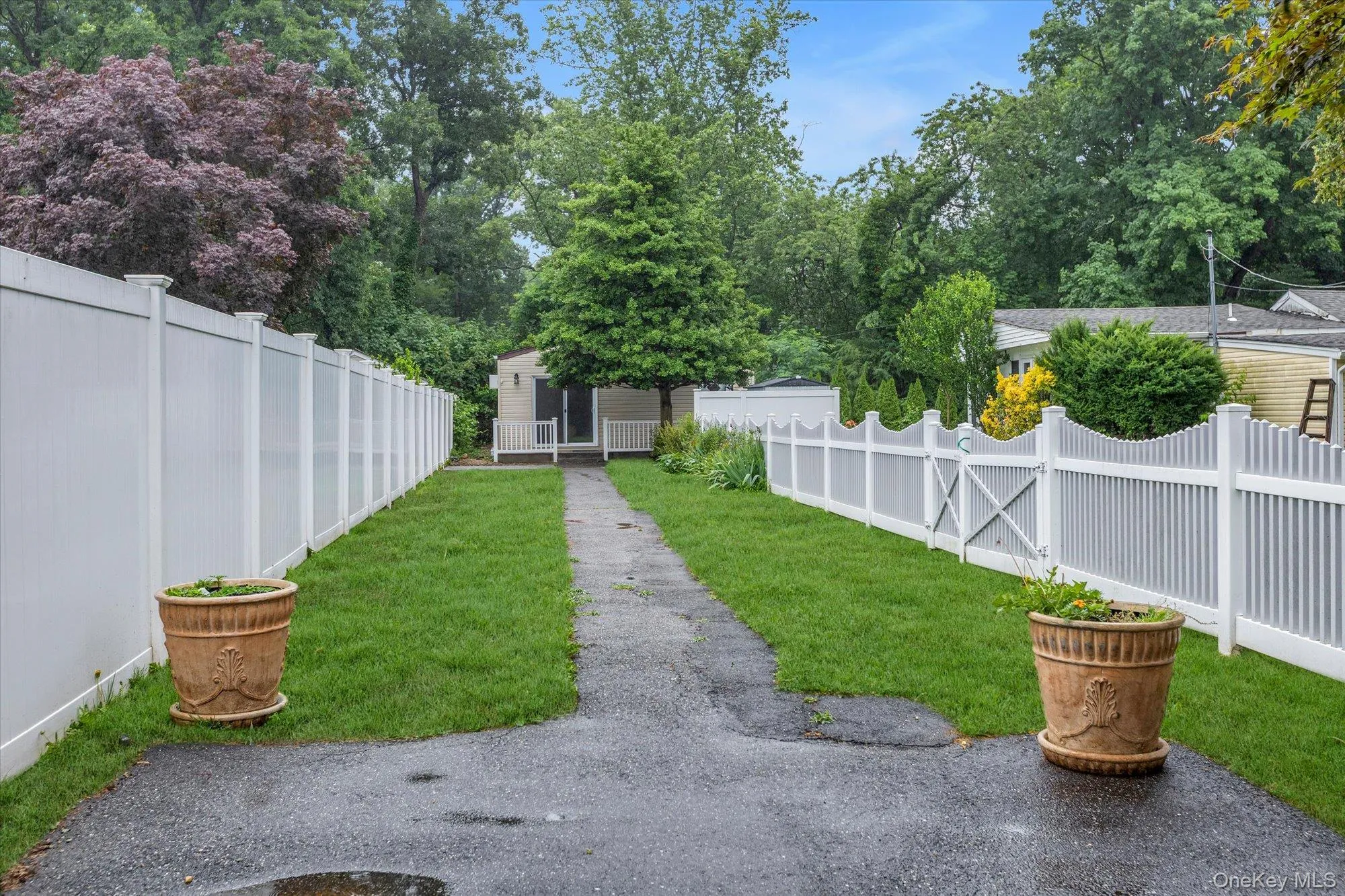 158 Continental Avenue, Huntington, NY, 1 Bedroom Bedrooms, 3 Rooms Rooms,1 BathroomBathrooms,Residential Lease,For Rent,Continental,0,KEY1014933 158 Continental Avenue, Huntington, NY, 1 Bedroom Bedrooms, 3 Rooms Rooms,1 BathroomBathrooms,Residential Lease,For Rent,Continental,0,KEY1014933