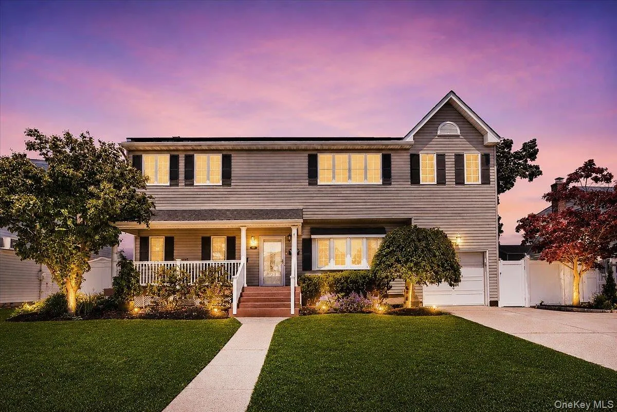167 Suffolk Avenue, Oyster Bay, NY, 5 Bedrooms Bedrooms, 12 Rooms Rooms,3 BathroomsBathrooms,Residential,For Rent,Suffolk,0,1014938 167 Suffolk Avenue, Oyster Bay, NY, 5 Bedrooms Bedrooms, 12 Rooms Rooms,3 BathroomsBathrooms,Residential,For Rent,Suffolk,0,1014938