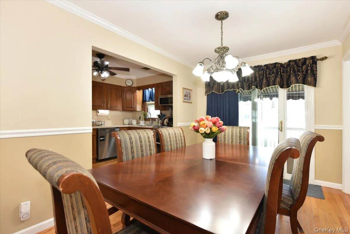 167 Suffolk Avenue, Oyster Bay, NY, 5 Bedrooms Bedrooms, 12 Rooms Rooms,3 BathroomsBathrooms,Residential,For Rent,Suffolk,0,1014938 167 Suffolk Avenue, Oyster Bay, NY, 5 Bedrooms Bedrooms, 12 Rooms Rooms,3 BathroomsBathrooms,Residential,For Rent,Suffolk,0,1014938