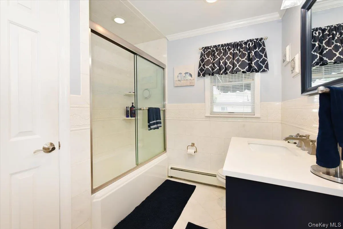 167 Suffolk Avenue, Oyster Bay, NY, 5 Bedrooms Bedrooms, 12 Rooms Rooms,3 BathroomsBathrooms,Residential,For Rent,Suffolk,0,1014938 167 Suffolk Avenue, Oyster Bay, NY, 5 Bedrooms Bedrooms, 12 Rooms Rooms,3 BathroomsBathrooms,Residential,For Rent,Suffolk,0,1014938