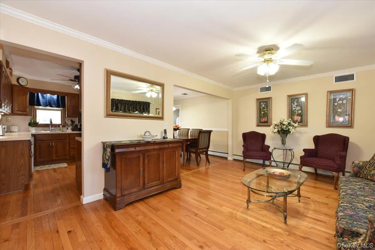 167 Suffolk Avenue, Oyster Bay, NY, 5 Bedrooms Bedrooms, 12 Rooms Rooms,3 BathroomsBathrooms,Residential,For Rent,Suffolk,0,1014938 167 Suffolk Avenue, Oyster Bay, NY, 5 Bedrooms Bedrooms, 12 Rooms Rooms,3 BathroomsBathrooms,Residential,For Rent,Suffolk,0,1014938