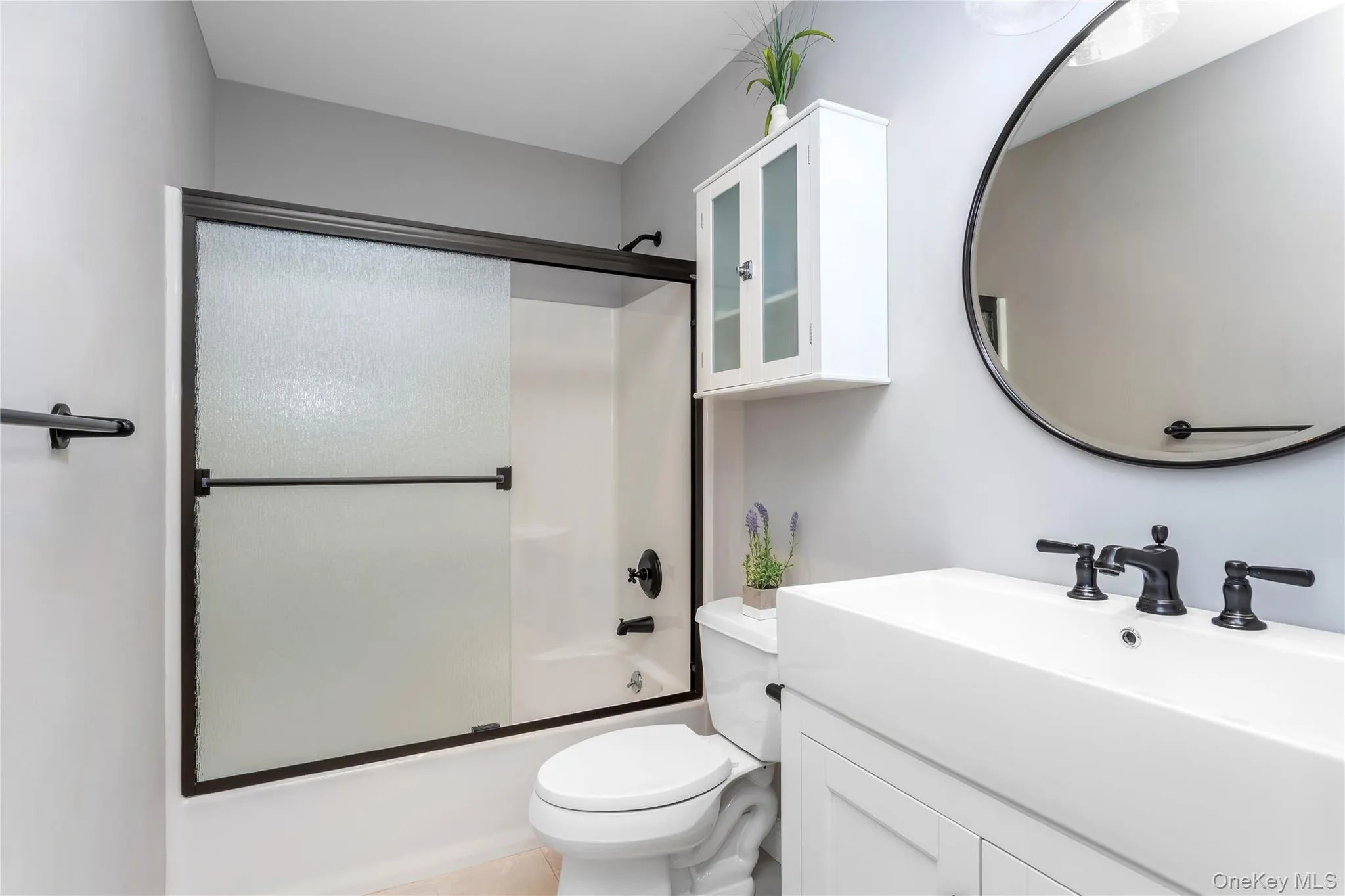 11 Stuart Court, Southampton, NY, 5 Bedrooms Bedrooms, 14 Rooms Rooms,3 BathroomsBathrooms,Residential,For Rent,Stuart,0,KEY1014939 11 Stuart Court, Southampton, NY, 5 Bedrooms Bedrooms, 14 Rooms Rooms,3 BathroomsBathrooms,Residential,For Rent,Stuart,0,KEY1014939