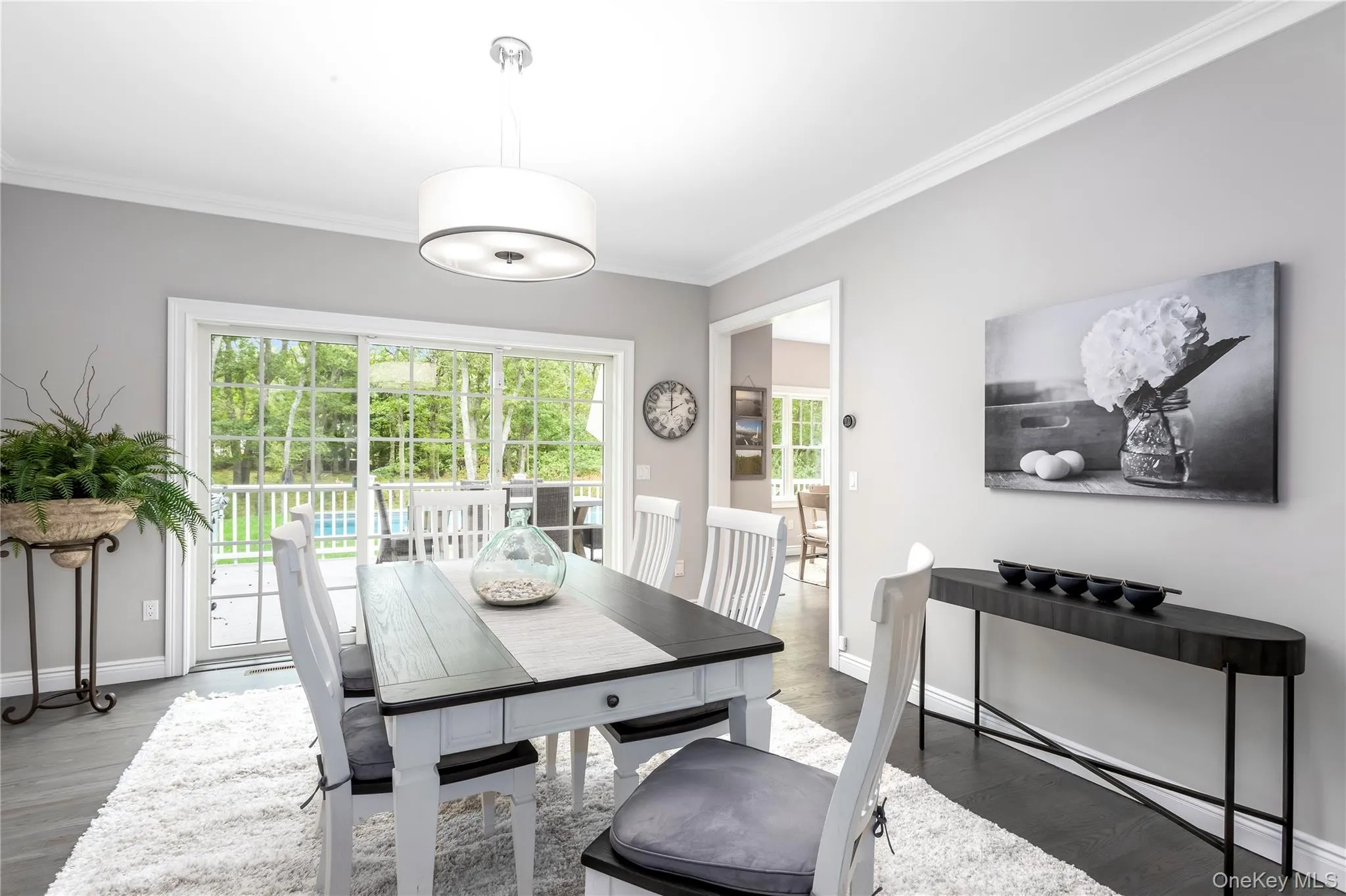11 Stuart Court, Southampton, NY, 5 Bedrooms Bedrooms, 14 Rooms Rooms,3 BathroomsBathrooms,Residential,For Rent,Stuart,0,1014939 11 Stuart Court, Southampton, NY, 5 Bedrooms Bedrooms, 14 Rooms Rooms,3 BathroomsBathrooms,Residential,For Rent,Stuart,0,1014939