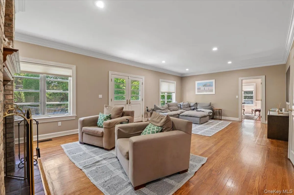 11 Oak Hill Road, Huntington, NY, 5 Bedrooms Bedrooms, 10 Rooms Rooms,4 BathroomsBathrooms,Residential,For Rent,Oak Hill,0,1014942 11 Oak Hill Road, Huntington, NY, 5 Bedrooms Bedrooms, 10 Rooms Rooms,4 BathroomsBathrooms,Residential,For Rent,Oak Hill,0,1014942