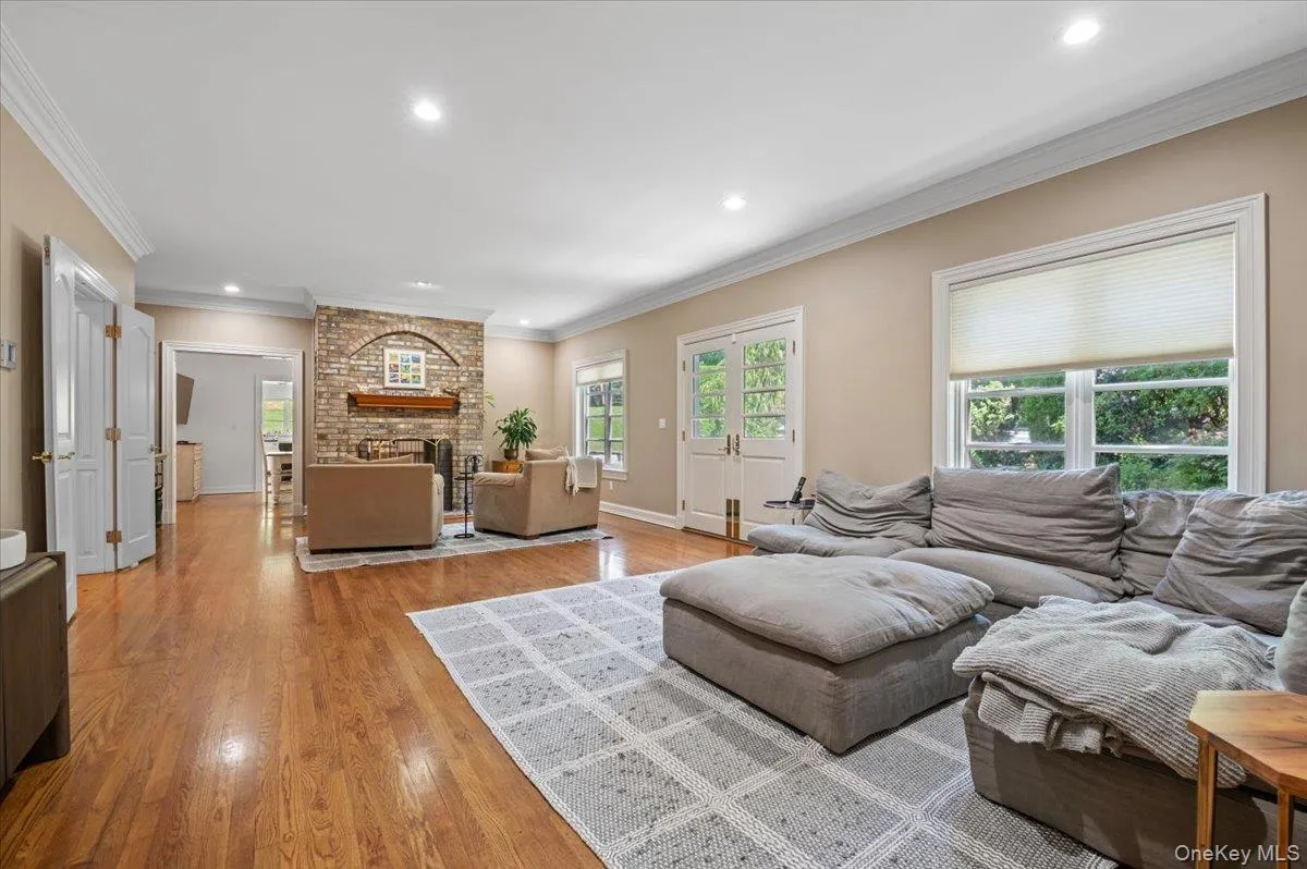 11 Oak Hill Road, Huntington, NY, 5 Bedrooms Bedrooms, 10 Rooms Rooms,4 BathroomsBathrooms,Residential,For Rent,Oak Hill,0,1014942 11 Oak Hill Road, Huntington, NY, 5 Bedrooms Bedrooms, 10 Rooms Rooms,4 BathroomsBathrooms,Residential,For Rent,Oak Hill,0,1014942