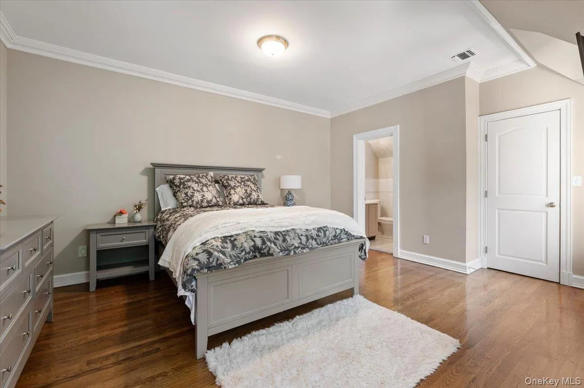 11 Oak Hill Road, Huntington, NY, 5 Bedrooms Bedrooms, 10 Rooms Rooms,4 BathroomsBathrooms,Residential,For Rent,Oak Hill,0,1014942 11 Oak Hill Road, Huntington, NY, 5 Bedrooms Bedrooms, 10 Rooms Rooms,4 BathroomsBathrooms,Residential,For Rent,Oak Hill,0,1014942
