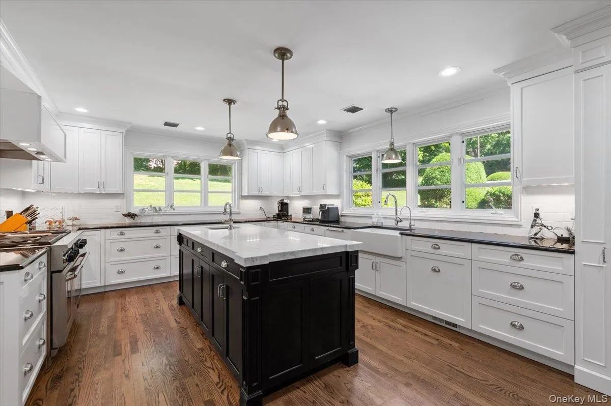 11 Oak Hill Road, Huntington, NY, 5 Bedrooms Bedrooms, 10 Rooms Rooms,4 BathroomsBathrooms,Residential,For Rent,Oak Hill,0,1014942 11 Oak Hill Road, Huntington, NY, 5 Bedrooms Bedrooms, 10 Rooms Rooms,4 BathroomsBathrooms,Residential,For Rent,Oak Hill,0,1014942