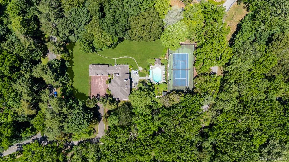 11 Oak Hill Road, Huntington, NY, 5 Bedrooms Bedrooms, 10 Rooms Rooms,4 BathroomsBathrooms,Residential,For Rent,Oak Hill,0,1014942 11 Oak Hill Road, Huntington, NY, 5 Bedrooms Bedrooms, 10 Rooms Rooms,4 BathroomsBathrooms,Residential,For Rent,Oak Hill,0,1014942