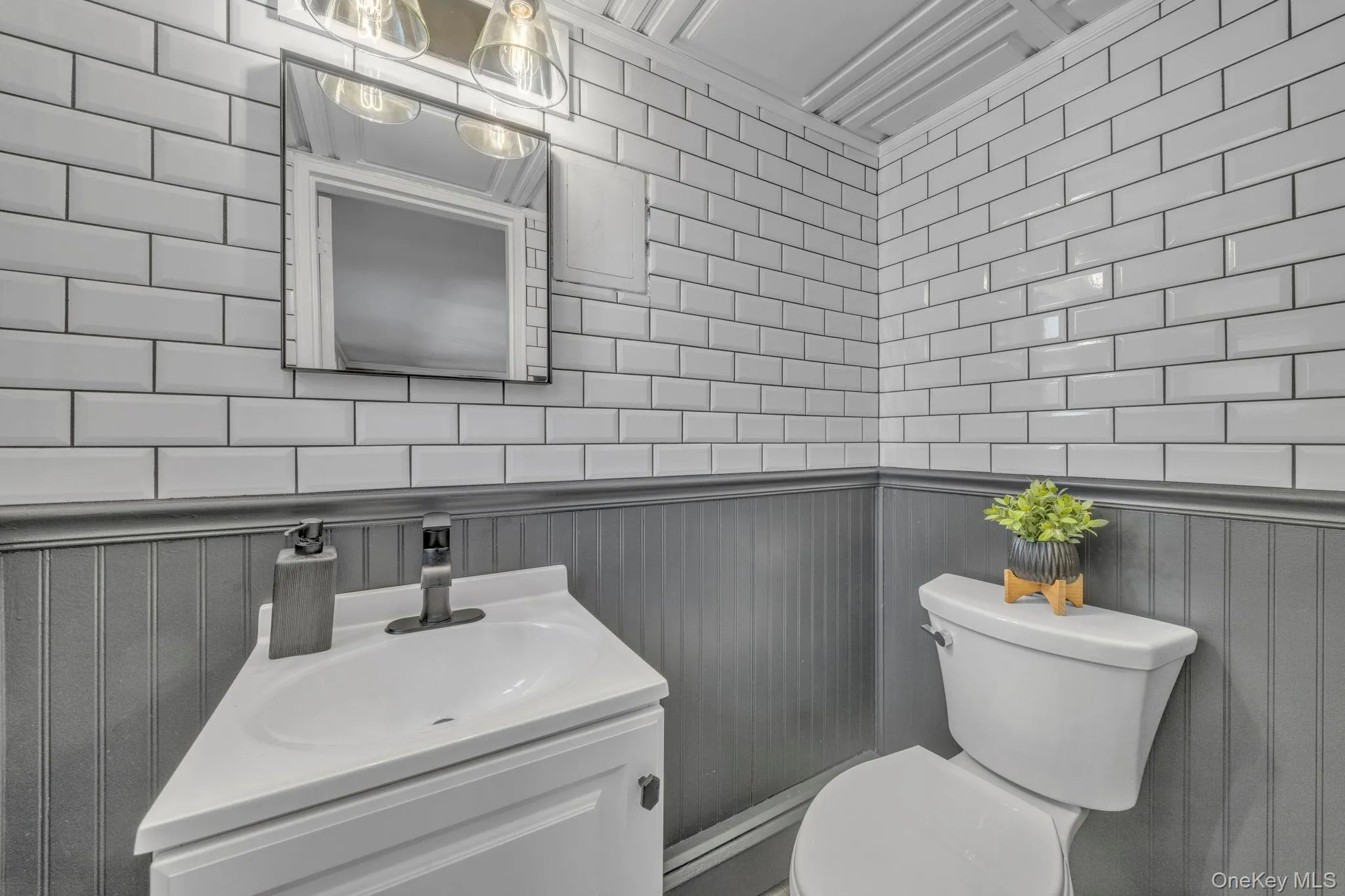 46 Audrey Road, Oyster Bay, NY, 4 Bedrooms Bedrooms, 8 Rooms Rooms,2 BathroomsBathrooms,Residential,For Rent,Audrey,0,1014943 46 Audrey Road, Oyster Bay, NY, 4 Bedrooms Bedrooms, 8 Rooms Rooms,2 BathroomsBathrooms,Residential,For Rent,Audrey,0,1014943