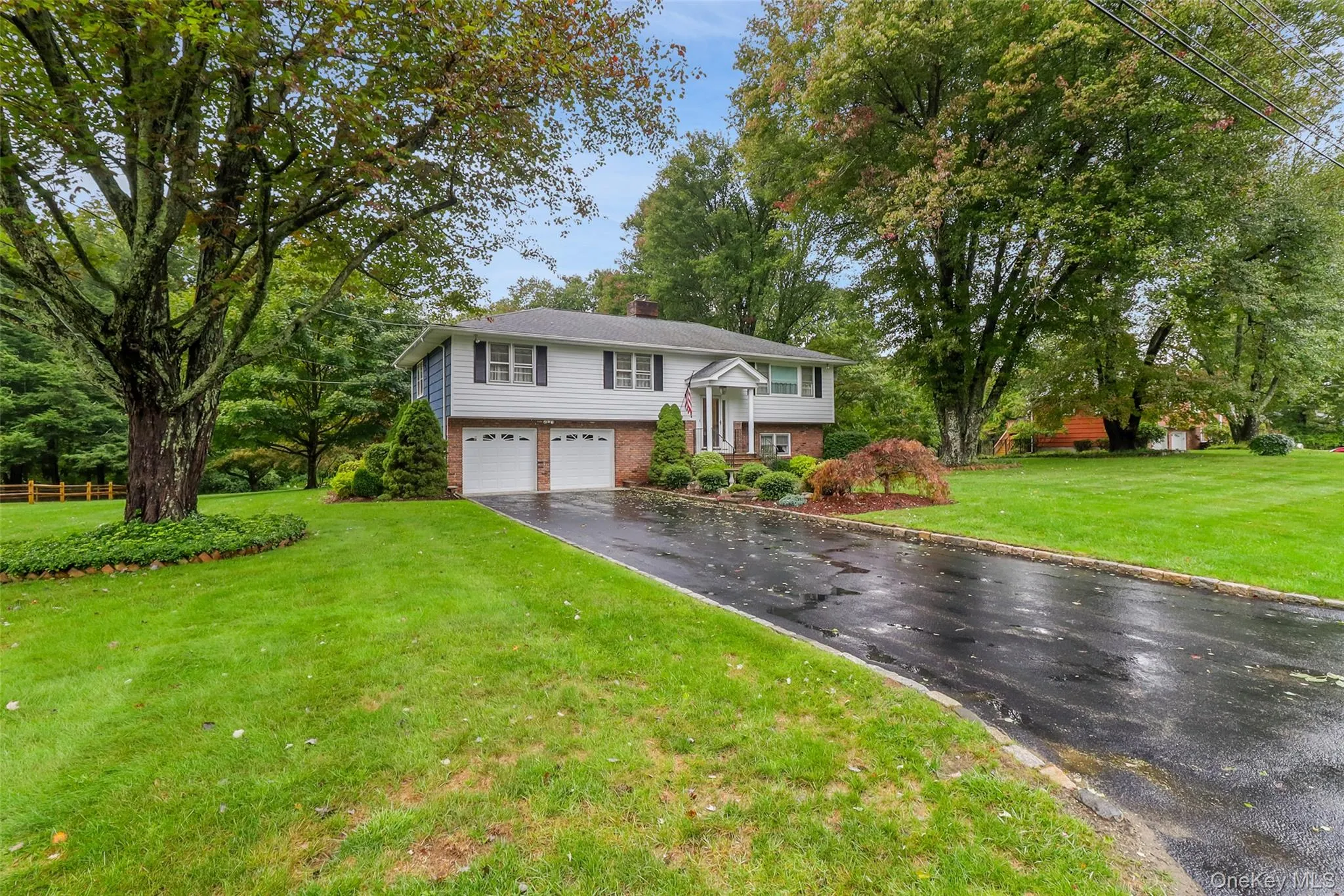 Large Driveway Large Driveway