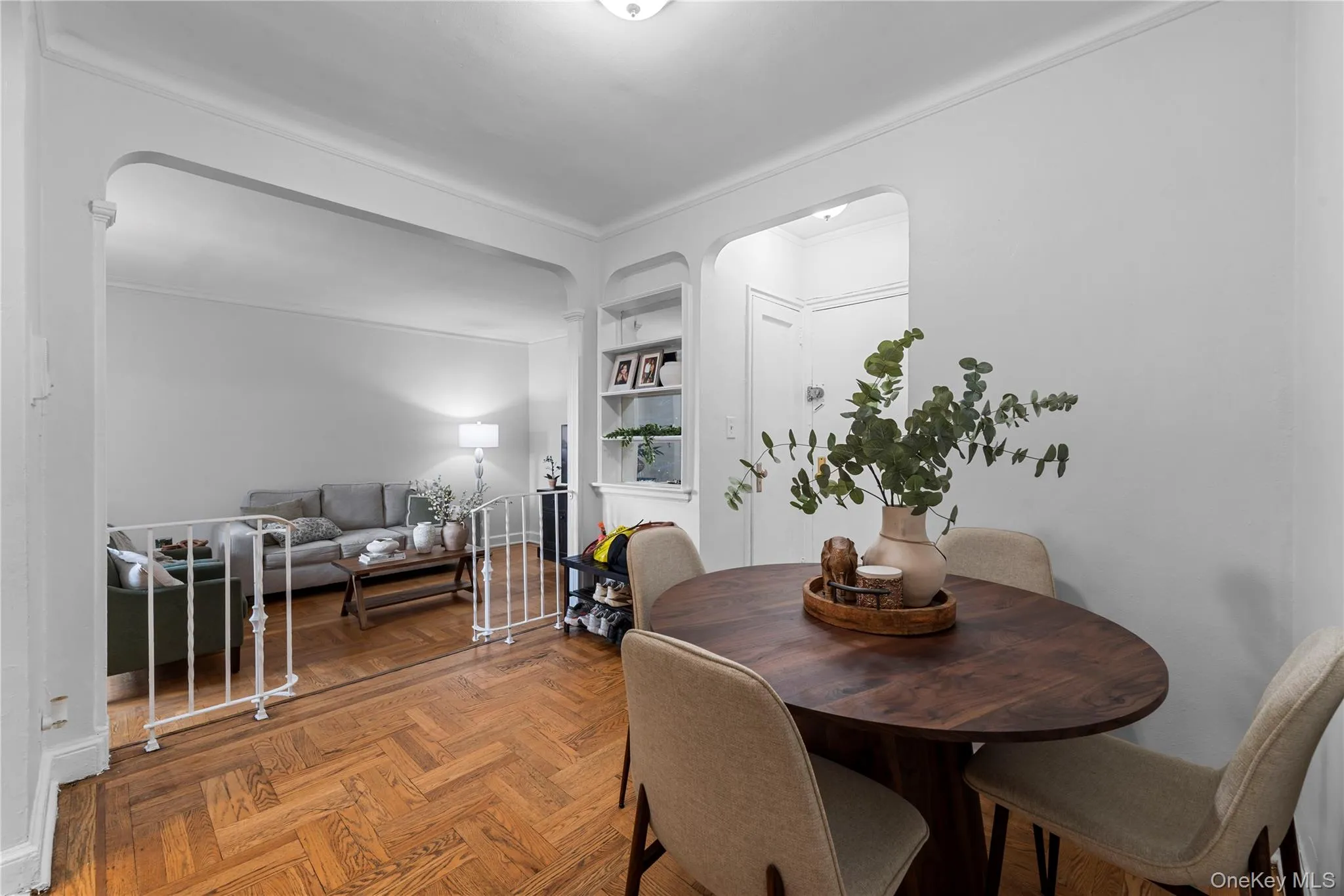 3245 Perry Avenue, New York, NY, 2 Bedrooms Bedrooms, 5 Rooms Rooms,1 BathroomBathrooms,Residential,For Rent,Perry,0,1014947 3245 Perry Avenue, New York, NY, 2 Bedrooms Bedrooms, 5 Rooms Rooms,1 BathroomBathrooms,Residential,For Rent,Perry,0,1014947