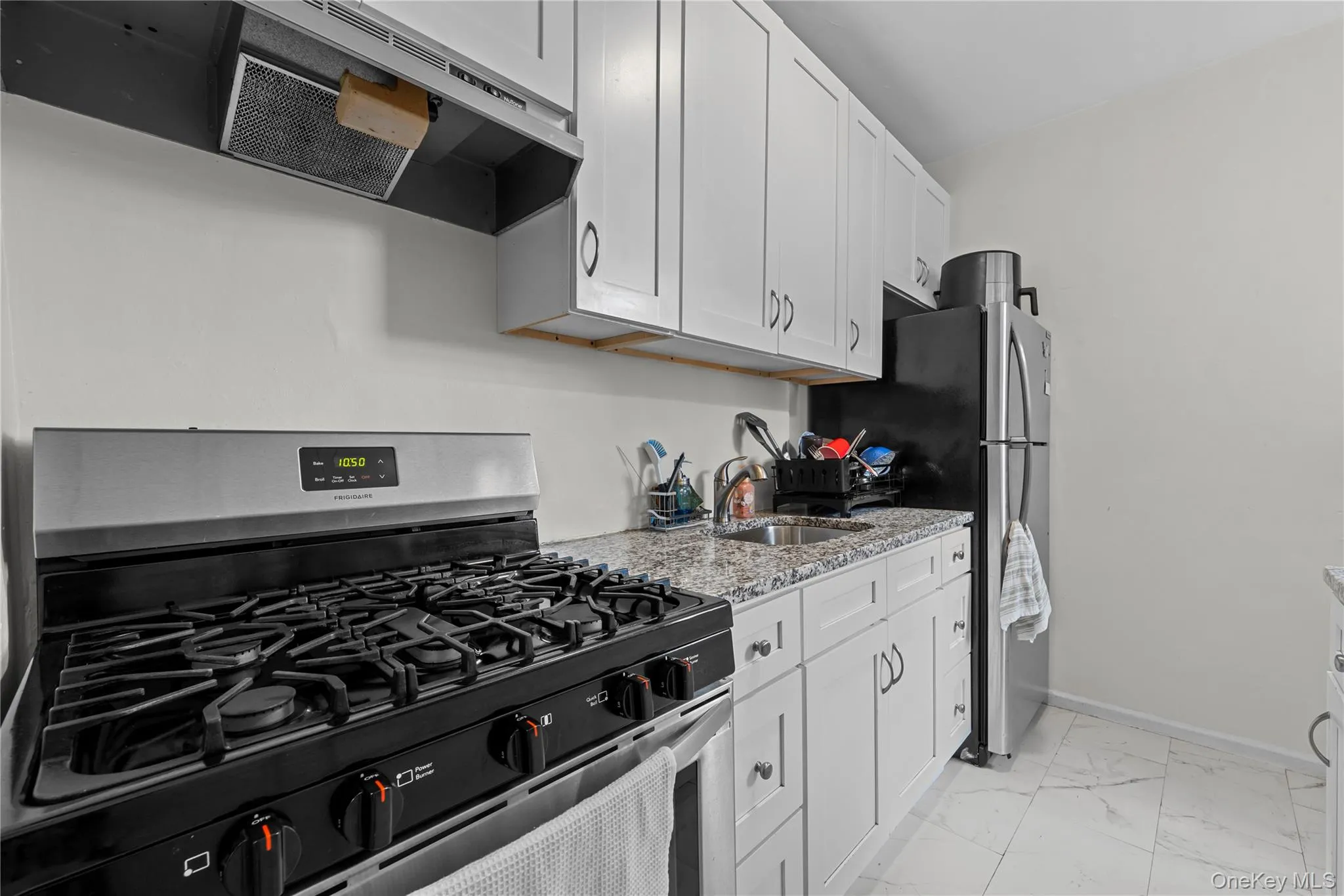 3245 Perry Avenue, New York, NY, 2 Bedrooms Bedrooms, 5 Rooms Rooms,1 BathroomBathrooms,Residential,For Rent,Perry,0,1014947 3245 Perry Avenue, New York, NY, 2 Bedrooms Bedrooms, 5 Rooms Rooms,1 BathroomBathrooms,Residential,For Rent,Perry,0,1014947