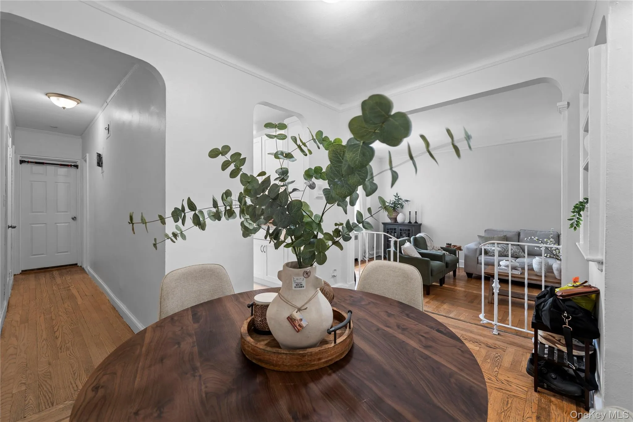 3245 Perry Avenue, New York, NY, 2 Bedrooms Bedrooms, 5 Rooms Rooms,1 BathroomBathrooms,Residential,For Rent,Perry,0,1014947 3245 Perry Avenue, New York, NY, 2 Bedrooms Bedrooms, 5 Rooms Rooms,1 BathroomBathrooms,Residential,For Rent,Perry,0,1014947