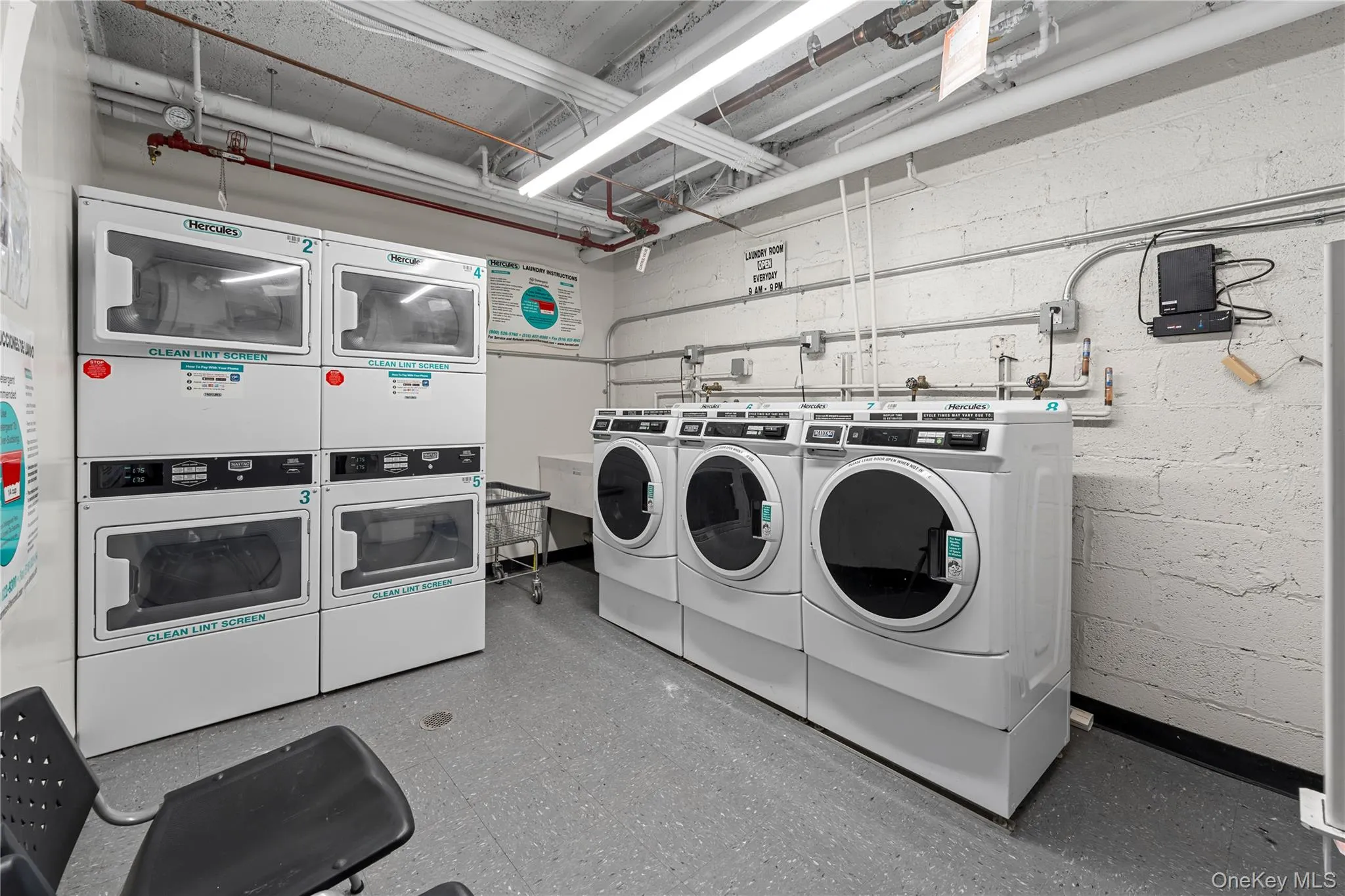 3245 Perry Avenue, New York, NY, 2 Bedrooms Bedrooms, 5 Rooms Rooms,1 BathroomBathrooms,Residential,For Rent,Perry,0,1014947 3245 Perry Avenue, New York, NY, 2 Bedrooms Bedrooms, 5 Rooms Rooms,1 BathroomBathrooms,Residential,For Rent,Perry,0,1014947