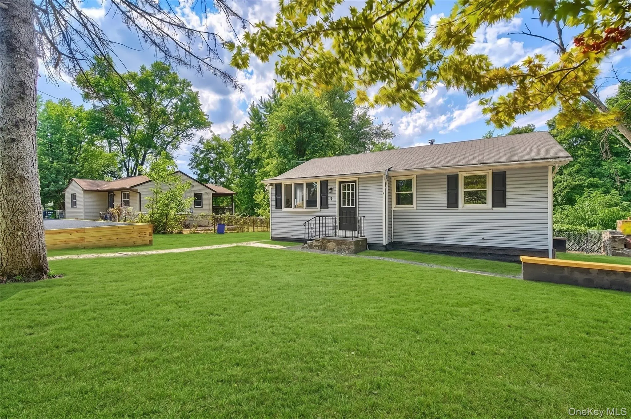 4 Revere Road, Blooming Grove, NY, 3 Bedrooms Bedrooms, 5 Rooms Rooms,1 BathroomBathrooms,Residential,For Rent,Revere,0,1014950 4 Revere Road, Blooming Grove, NY, 3 Bedrooms Bedrooms, 5 Rooms Rooms,1 BathroomBathrooms,Residential,For Rent,Revere,0,1014950