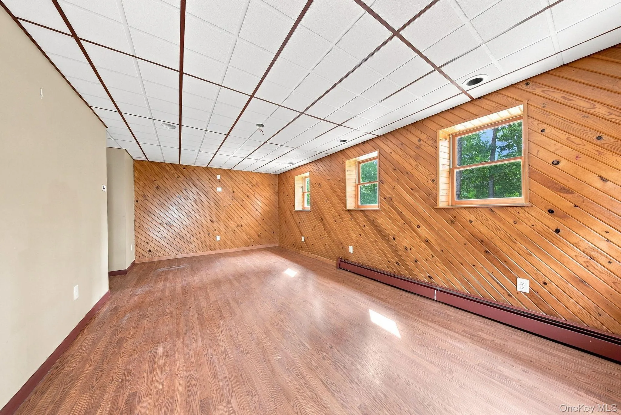 13 Oneida Trail, Lumberland, NY, 4 Bedrooms Bedrooms, 9 Rooms Rooms,1 BathroomBathrooms,Residential,For Rent,Oneida,0,1014953 13 Oneida Trail, Lumberland, NY, 4 Bedrooms Bedrooms, 9 Rooms Rooms,1 BathroomBathrooms,Residential,For Rent,Oneida,0,1014953