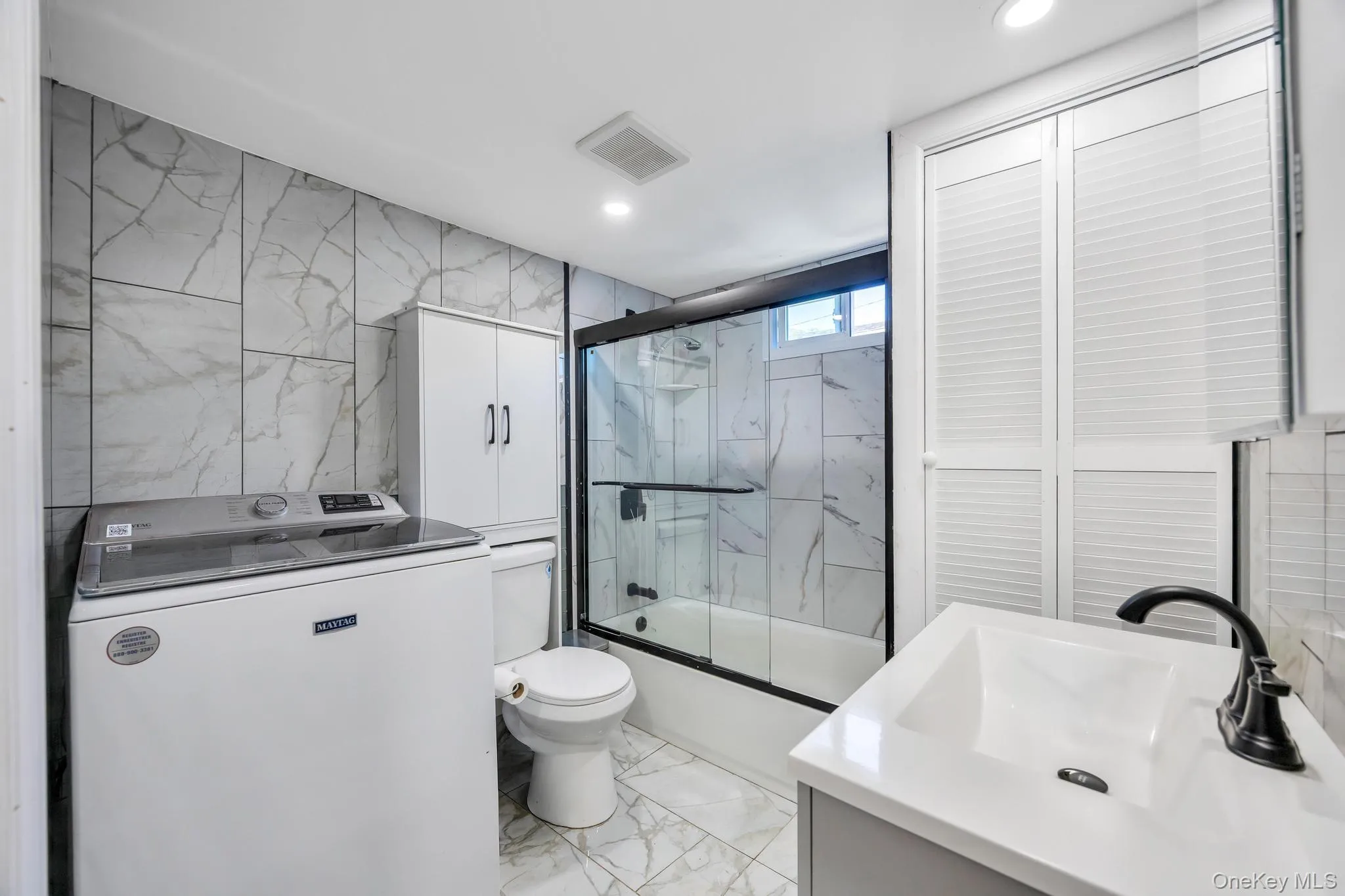 600 Broadway, Babylon, NY, 2 Bedrooms Bedrooms, 4 Rooms Rooms,1 BathroomBathrooms,Residential,For Rent,Broadway,0,1014957 600 Broadway, Babylon, NY, 2 Bedrooms Bedrooms, 4 Rooms Rooms,1 BathroomBathrooms,Residential,For Rent,Broadway,0,1014957