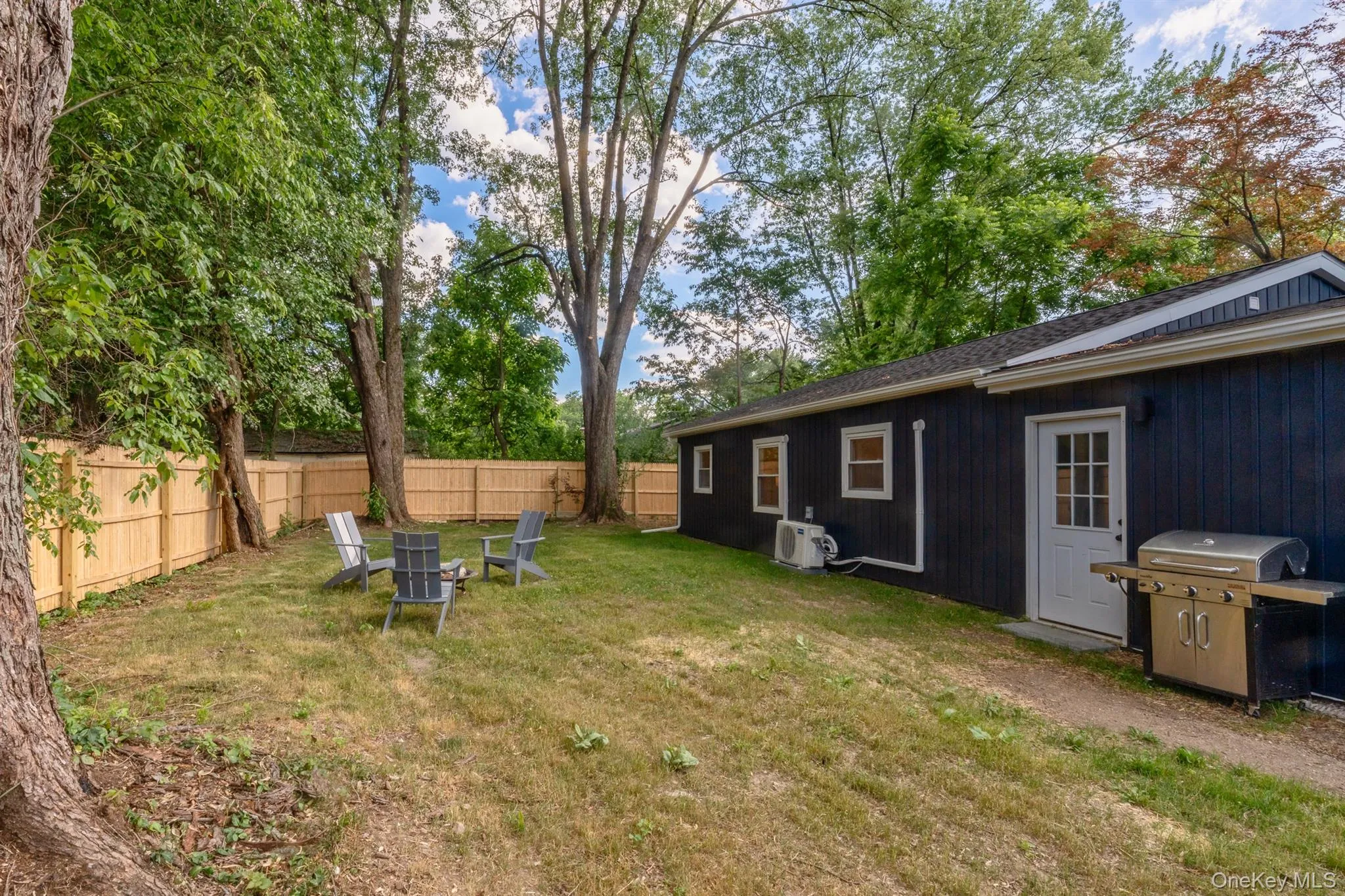 17 Center High Falls Pk, Rosendale, NY, 3 Bedrooms Bedrooms, 6 Rooms Rooms,1 BathroomBathrooms,Residential,For Rent,Center High Falls Pk,0,1014958 17 Center High Falls Pk, Rosendale, NY, 3 Bedrooms Bedrooms, 6 Rooms Rooms,1 BathroomBathrooms,Residential,For Rent,Center High Falls Pk,0,1014958