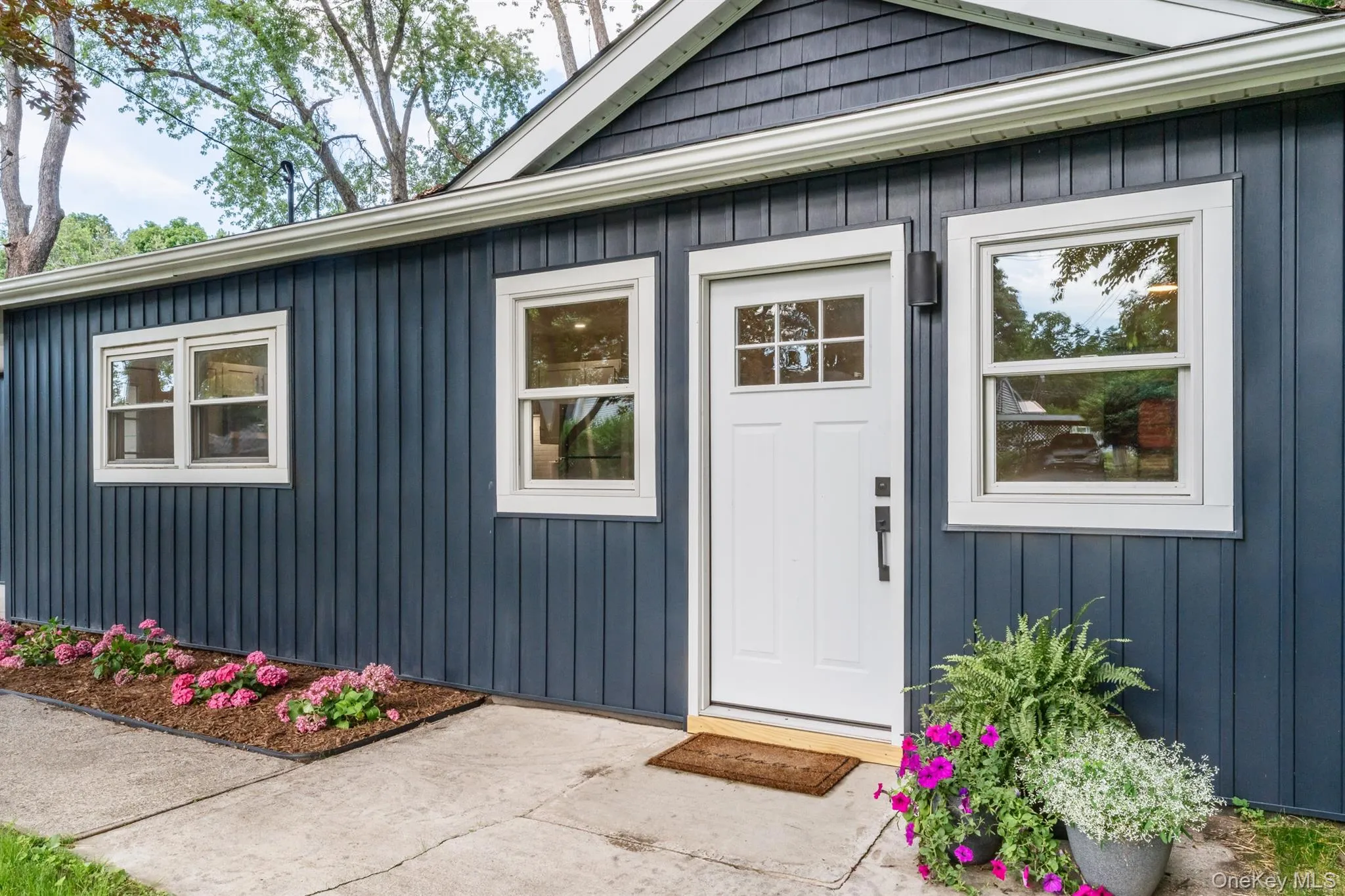 17 Center High Falls Pk, Rosendale, NY, 3 Bedrooms Bedrooms, 6 Rooms Rooms,1 BathroomBathrooms,Residential,For Rent,Center High Falls Pk,0,1014958 17 Center High Falls Pk, Rosendale, NY, 3 Bedrooms Bedrooms, 6 Rooms Rooms,1 BathroomBathrooms,Residential,For Rent,Center High Falls Pk,0,1014958