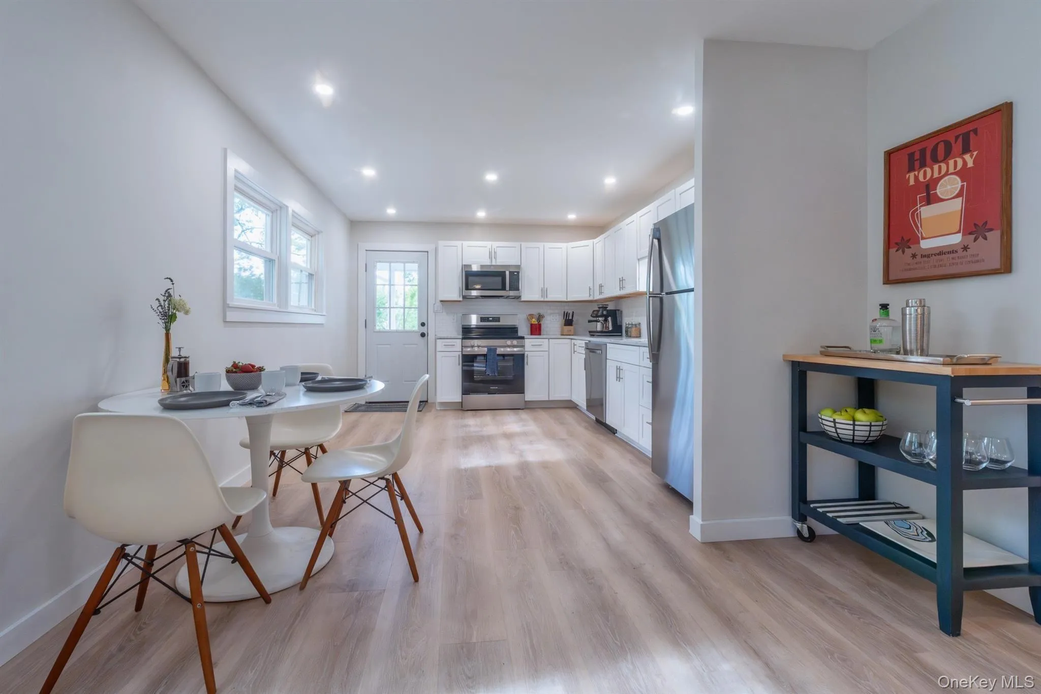 17 Center High Falls Pk, Rosendale, NY, 3 Bedrooms Bedrooms, 6 Rooms Rooms,1 BathroomBathrooms,Residential,For Rent,Center High Falls Pk,0,1014958 17 Center High Falls Pk, Rosendale, NY, 3 Bedrooms Bedrooms, 6 Rooms Rooms,1 BathroomBathrooms,Residential,For Rent,Center High Falls Pk,0,1014958