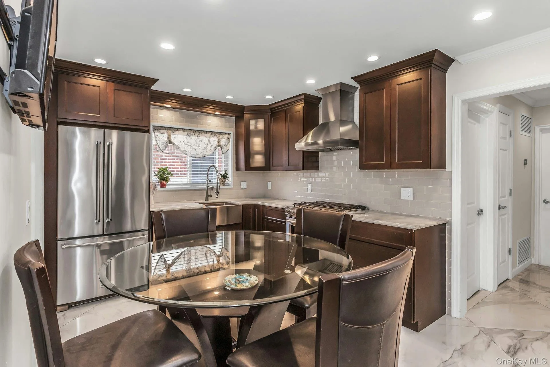 157-57 25th Avenue, New York, NY, 3 Bedrooms Bedrooms, 6 Rooms Rooms,2 BathroomsBathrooms,Residential,For Rent,25th,0,KEY1014960 157-57 25th Avenue, New York, NY, 3 Bedrooms Bedrooms, 6 Rooms Rooms,2 BathroomsBathrooms,Residential,For Rent,25th,0,KEY1014960