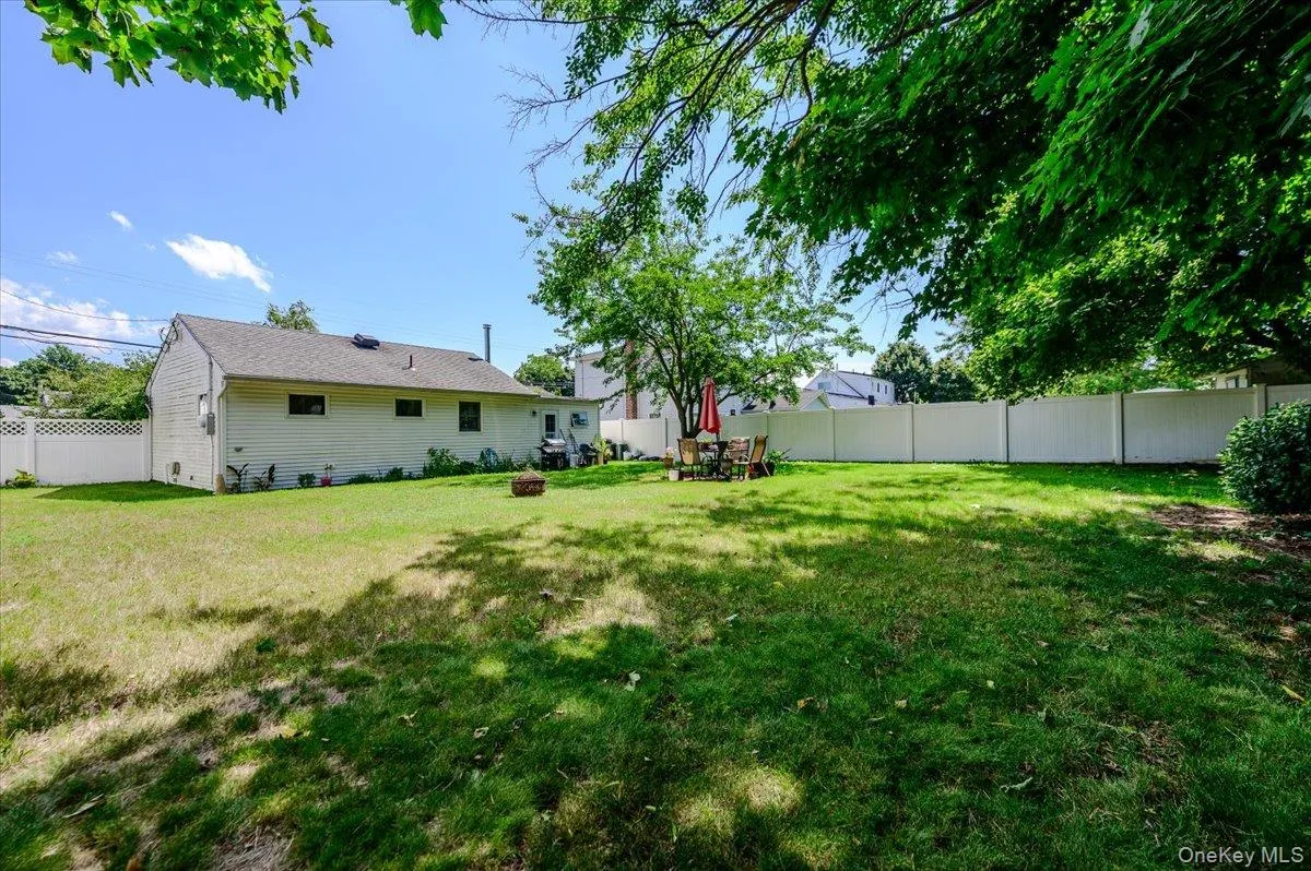 1380 Brooklyn Boulevard, Islip, NY, 2 Bedrooms Bedrooms, 4 Rooms Rooms,1 BathroomBathrooms,Residential,For Rent,Brooklyn,0,1014961 1380 Brooklyn Boulevard, Islip, NY, 2 Bedrooms Bedrooms, 4 Rooms Rooms,1 BathroomBathrooms,Residential,For Rent,Brooklyn,0,1014961