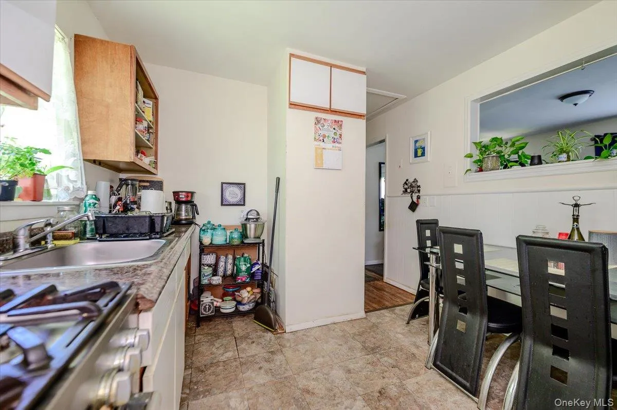 1380 Brooklyn Boulevard, Islip, NY, 2 Bedrooms Bedrooms, 4 Rooms Rooms,1 BathroomBathrooms,Residential,For Rent,Brooklyn,0,1014961 1380 Brooklyn Boulevard, Islip, NY, 2 Bedrooms Bedrooms, 4 Rooms Rooms,1 BathroomBathrooms,Residential,For Rent,Brooklyn,0,1014961