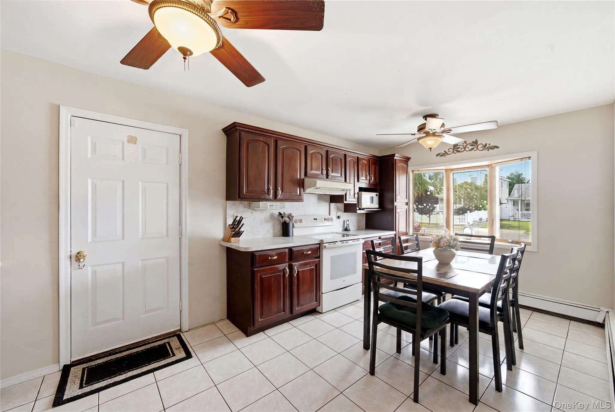 31 Sherwood Road, Hempstead, NY, 3 Bedrooms Bedrooms, 6 Rooms Rooms,1 BathroomBathrooms,Residential,For Rent,Sherwood,0,1014967 31 Sherwood Road, Hempstead, NY, 3 Bedrooms Bedrooms, 6 Rooms Rooms,1 BathroomBathrooms,Residential,For Rent,Sherwood,0,1014967
