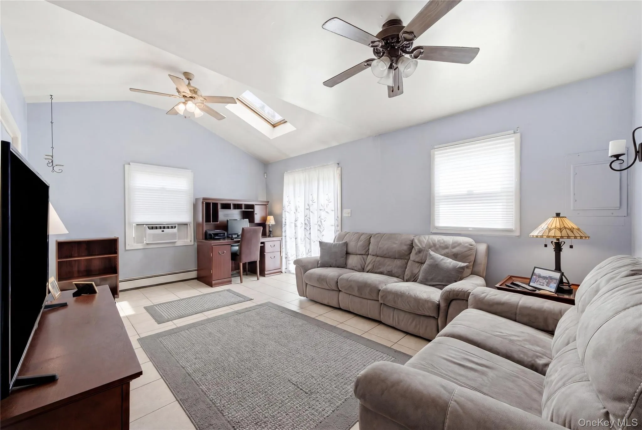 31 Sherwood Road, Hempstead, NY, 3 Bedrooms Bedrooms, 6 Rooms Rooms,1 BathroomBathrooms,Residential,For Rent,Sherwood,0,1014967 31 Sherwood Road, Hempstead, NY, 3 Bedrooms Bedrooms, 6 Rooms Rooms,1 BathroomBathrooms,Residential,For Rent,Sherwood,0,1014967