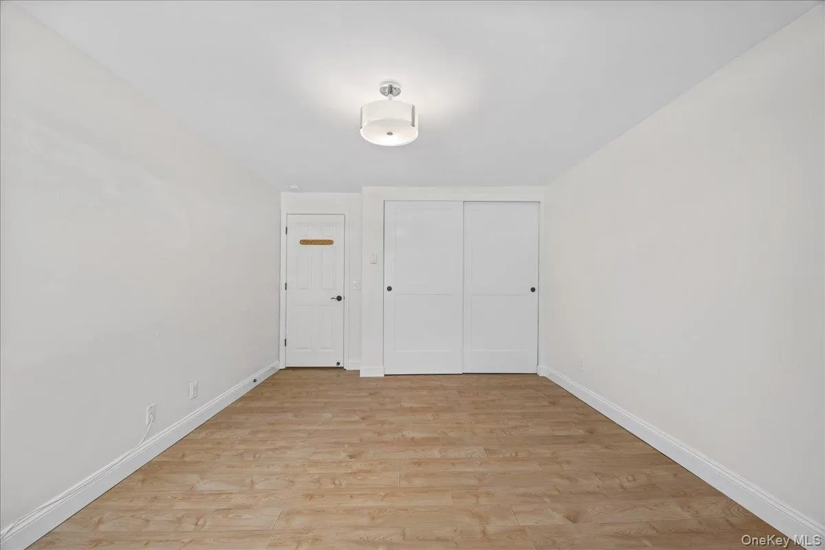 55 Fieldstone Drive, Greenburgh, NY, 1 Bedroom Bedrooms, 3 Rooms Rooms,1 BathroomBathrooms,Residential,For Rent,Fieldstone,0,1014972 55 Fieldstone Drive, Greenburgh, NY, 1 Bedroom Bedrooms, 3 Rooms Rooms,1 BathroomBathrooms,Residential,For Rent,Fieldstone,0,1014972