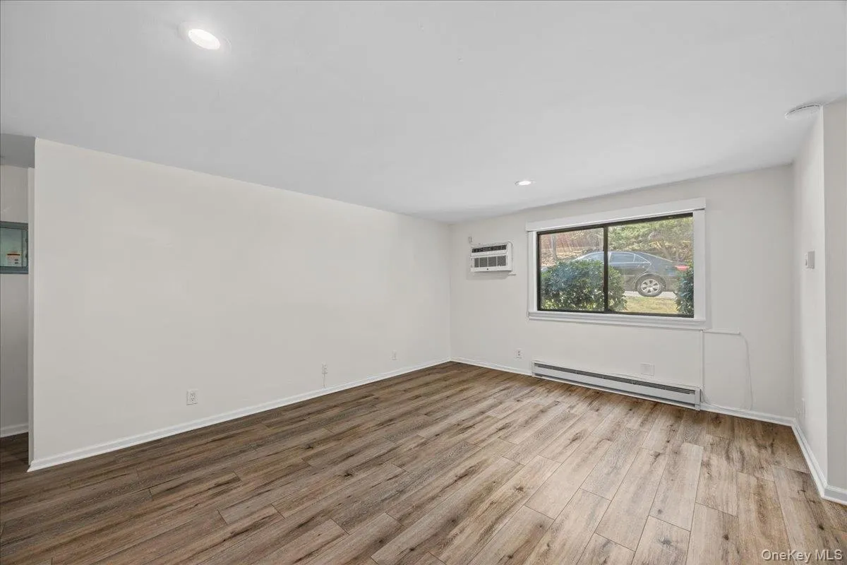 55 Fieldstone Drive, Greenburgh, NY, 1 Bedroom Bedrooms, 3 Rooms Rooms,1 BathroomBathrooms,Residential,For Rent,Fieldstone,0,1014972 55 Fieldstone Drive, Greenburgh, NY, 1 Bedroom Bedrooms, 3 Rooms Rooms,1 BathroomBathrooms,Residential,For Rent,Fieldstone,0,1014972