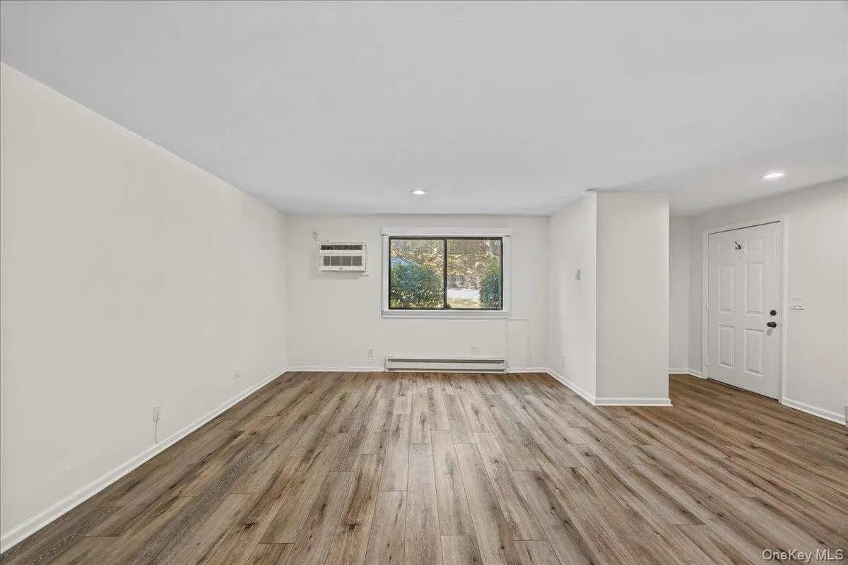 55 Fieldstone Drive, Greenburgh, NY, 1 Bedroom Bedrooms, 3 Rooms Rooms,1 BathroomBathrooms,Residential,For Rent,Fieldstone,0,1014972 55 Fieldstone Drive, Greenburgh, NY, 1 Bedroom Bedrooms, 3 Rooms Rooms,1 BathroomBathrooms,Residential,For Rent,Fieldstone,0,1014972