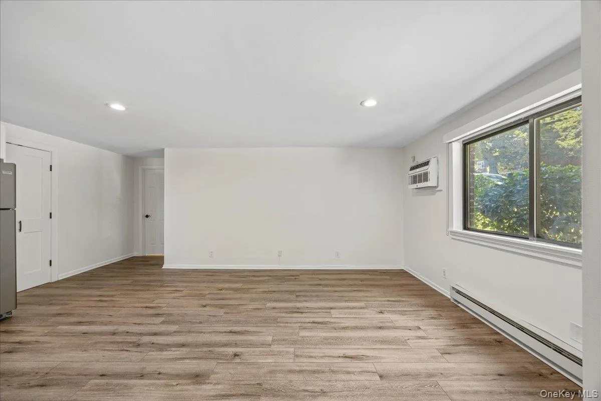55 Fieldstone Drive, Greenburgh, NY, 1 Bedroom Bedrooms, 3 Rooms Rooms,1 BathroomBathrooms,Residential,For Rent,Fieldstone,0,1014972 55 Fieldstone Drive, Greenburgh, NY, 1 Bedroom Bedrooms, 3 Rooms Rooms,1 BathroomBathrooms,Residential,For Rent,Fieldstone,0,1014972