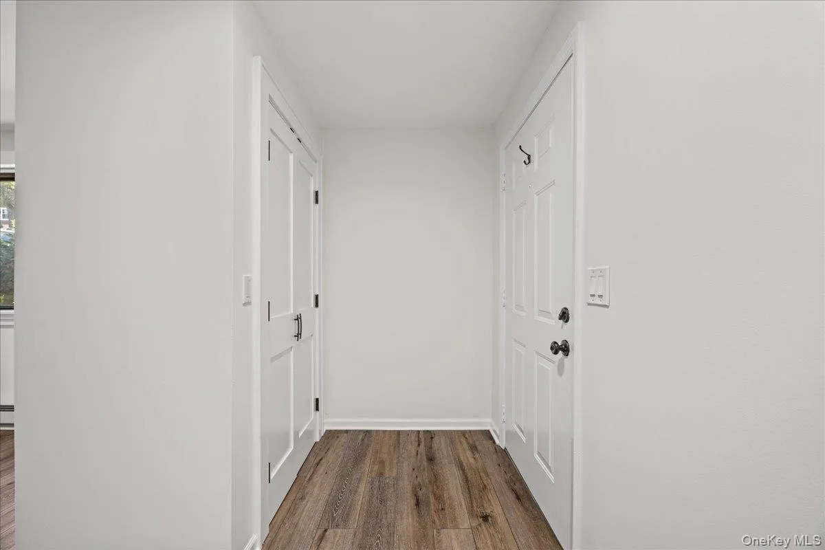 55 Fieldstone Drive, Greenburgh, NY, 1 Bedroom Bedrooms, 3 Rooms Rooms,1 BathroomBathrooms,Residential,For Rent,Fieldstone,0,1014972 55 Fieldstone Drive, Greenburgh, NY, 1 Bedroom Bedrooms, 3 Rooms Rooms,1 BathroomBathrooms,Residential,For Rent,Fieldstone,0,1014972