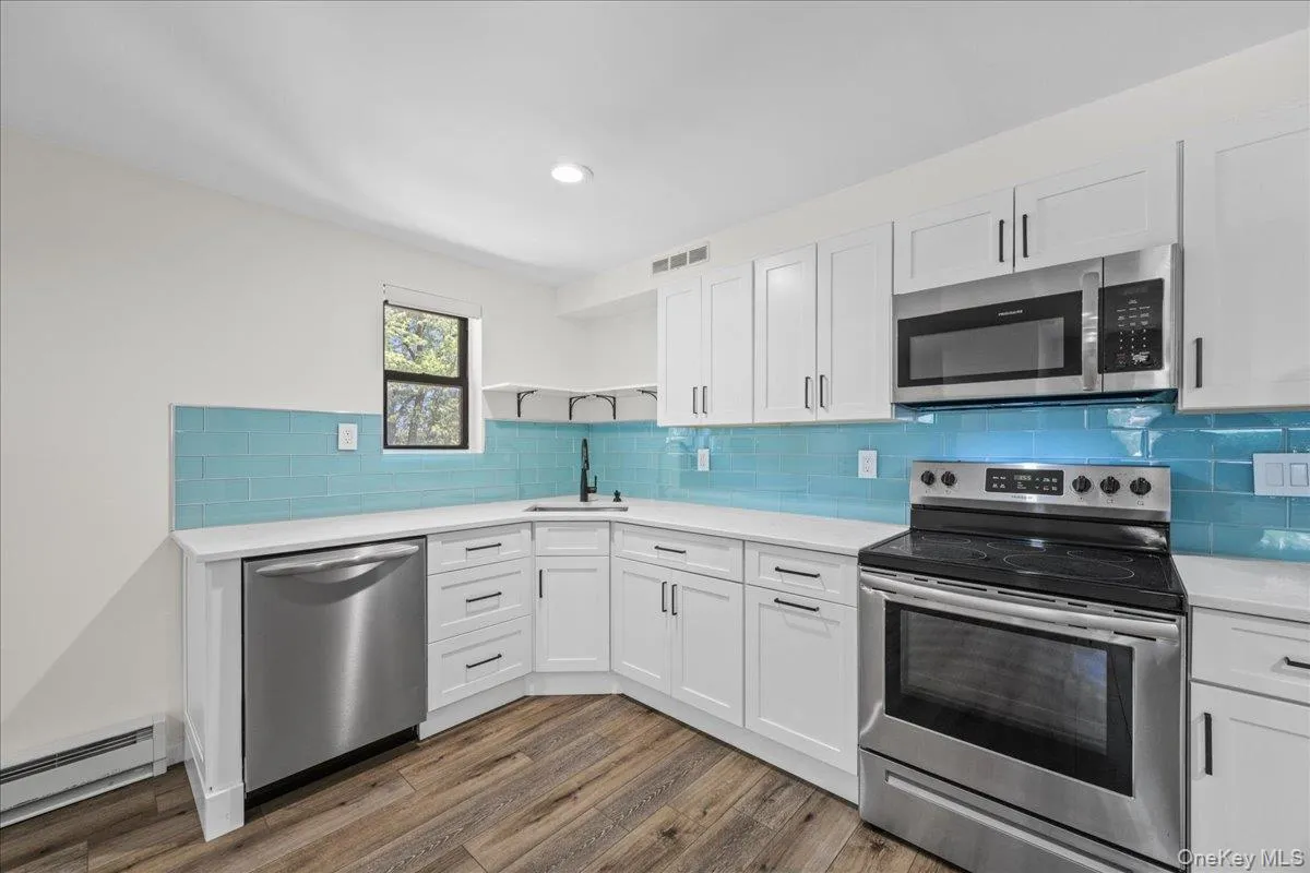 55 Fieldstone Drive, Greenburgh, NY, 1 Bedroom Bedrooms, 3 Rooms Rooms,1 BathroomBathrooms,Residential,For Rent,Fieldstone,0,1014972 55 Fieldstone Drive, Greenburgh, NY, 1 Bedroom Bedrooms, 3 Rooms Rooms,1 BathroomBathrooms,Residential,For Rent,Fieldstone,0,1014972