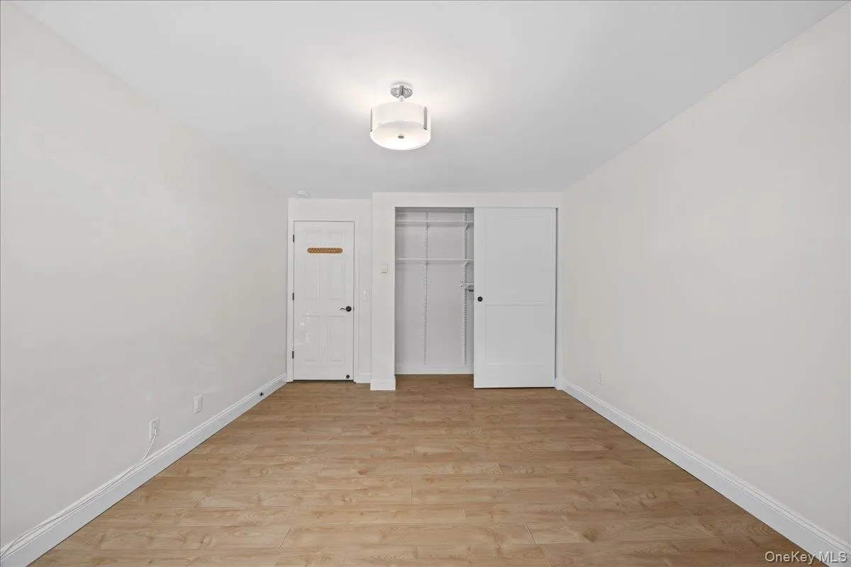 55 Fieldstone Drive, Greenburgh, NY, 1 Bedroom Bedrooms, 3 Rooms Rooms,1 BathroomBathrooms,Residential,For Rent,Fieldstone,0,1014972 55 Fieldstone Drive, Greenburgh, NY, 1 Bedroom Bedrooms, 3 Rooms Rooms,1 BathroomBathrooms,Residential,For Rent,Fieldstone,0,1014972
