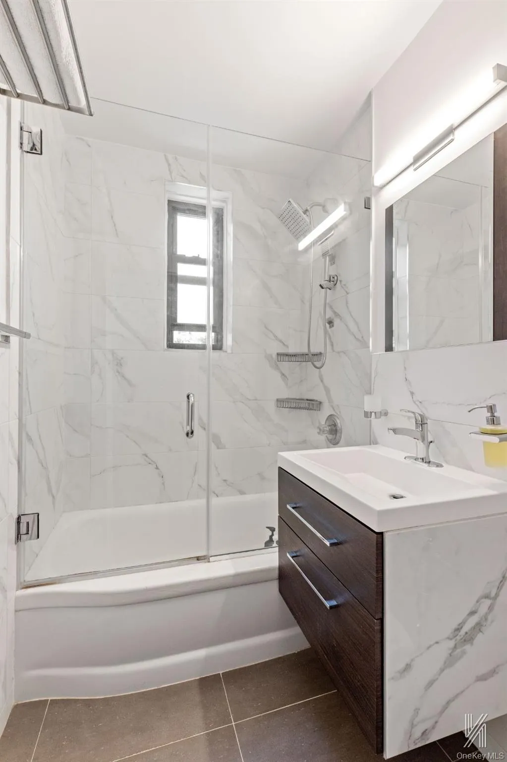 33-45 94th Street, New York, NY, 2 Bedrooms Bedrooms, 4 Rooms Rooms,1 BathroomBathrooms,Residential,For Rent,94th,0,1014973 33-45 94th Street, New York, NY, 2 Bedrooms Bedrooms, 4 Rooms Rooms,1 BathroomBathrooms,Residential,For Rent,94th,0,1014973