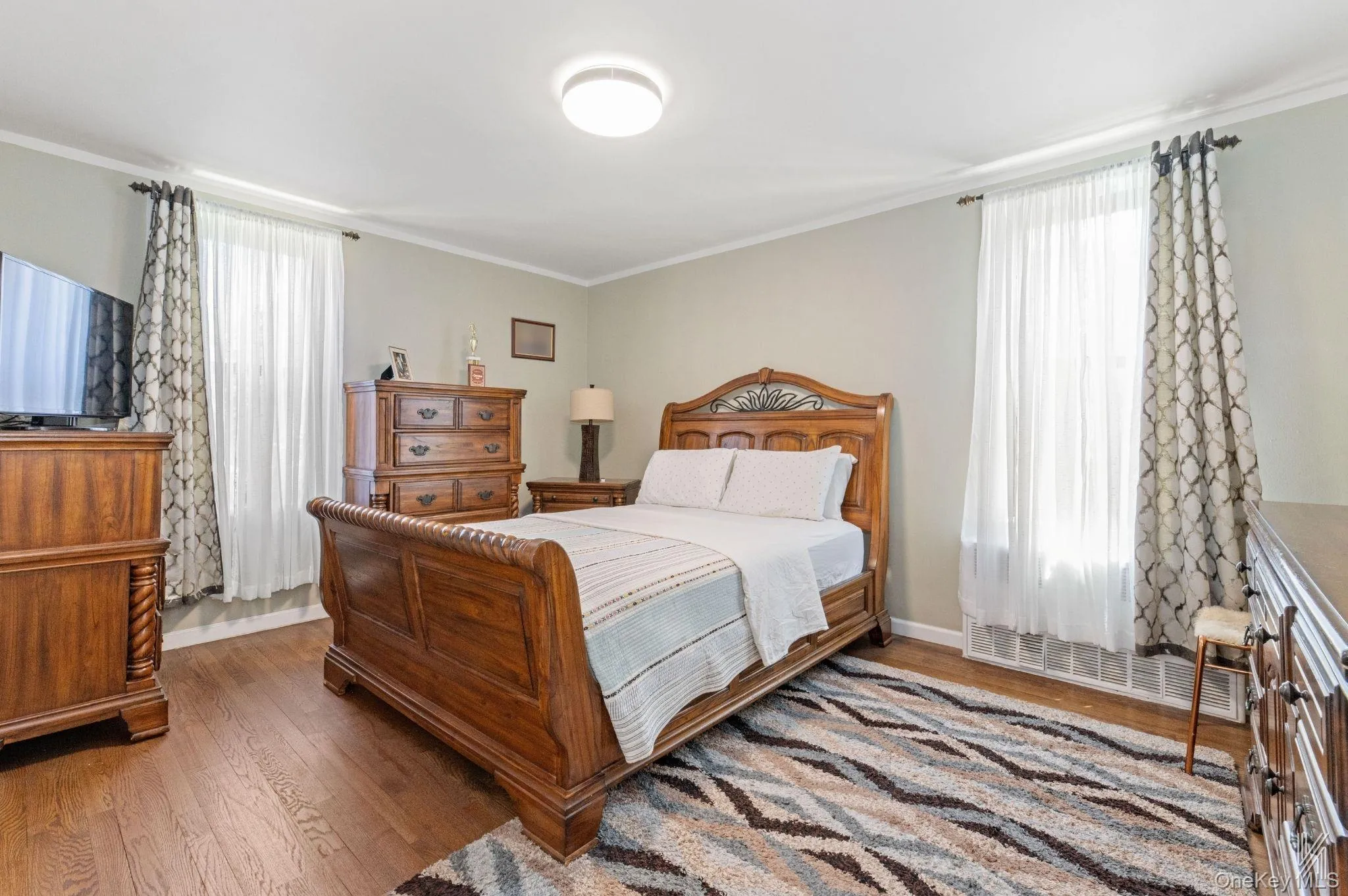 33-45 94th Street, New York, NY, 2 Bedrooms Bedrooms, 4 Rooms Rooms,1 BathroomBathrooms,Residential,For Rent,94th,0,1014973 33-45 94th Street, New York, NY, 2 Bedrooms Bedrooms, 4 Rooms Rooms,1 BathroomBathrooms,Residential,For Rent,94th,0,1014973