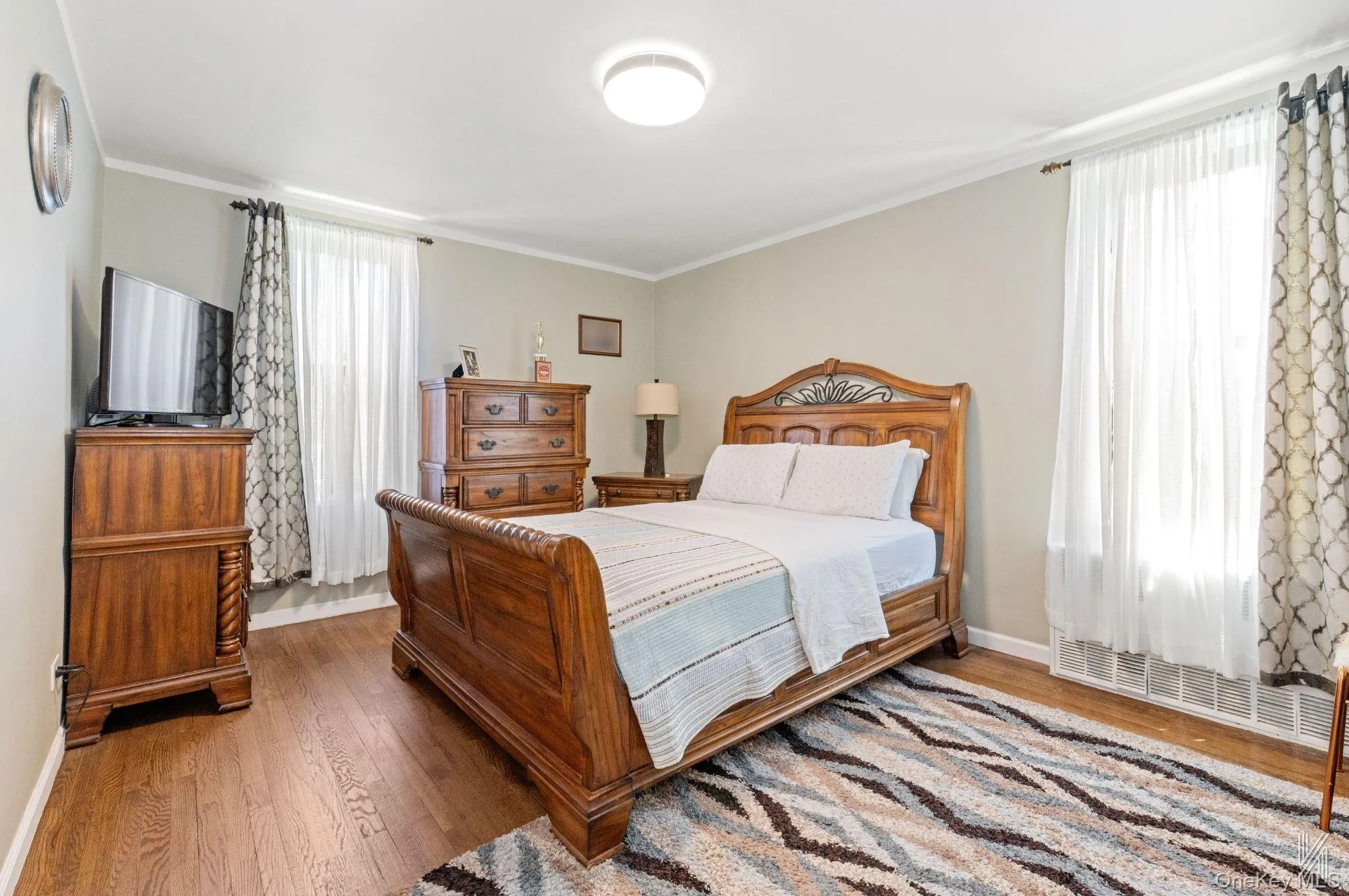 33-45 94th Street, New York, NY, 2 Bedrooms Bedrooms, 4 Rooms Rooms,1 BathroomBathrooms,Residential,For Rent,94th,0,1014973 33-45 94th Street, New York, NY, 2 Bedrooms Bedrooms, 4 Rooms Rooms,1 BathroomBathrooms,Residential,For Rent,94th,0,1014973