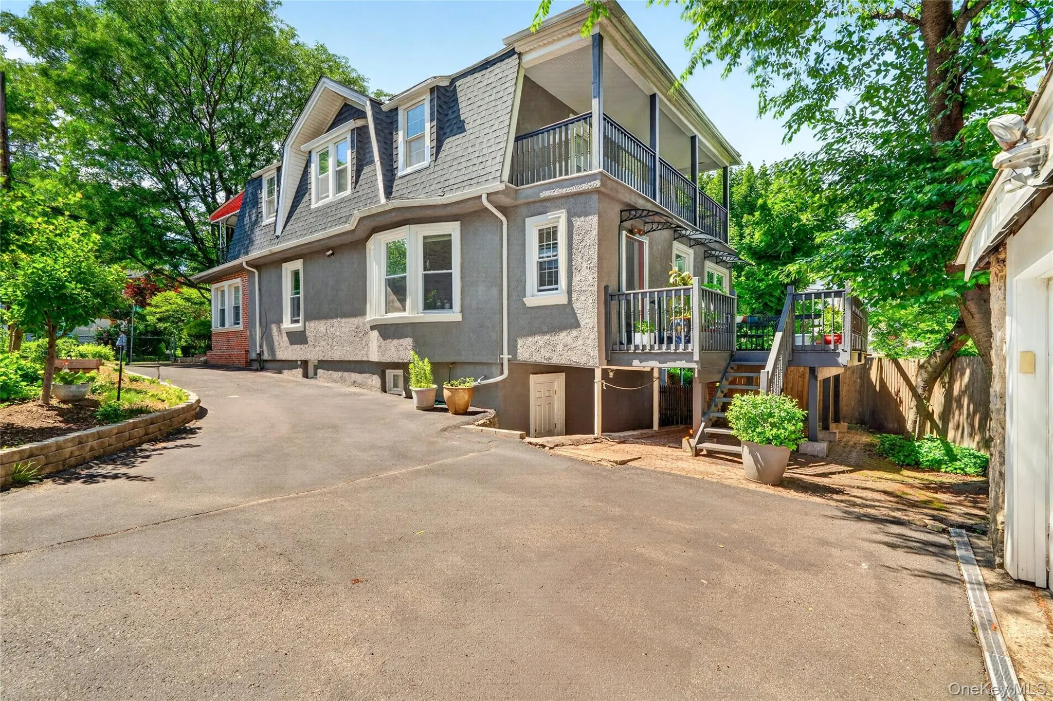 5646 Post Road, New York, NY, 3 Bedrooms Bedrooms, 7 Rooms Rooms,4 BathroomsBathrooms,Residential,For Rent,Post,0,KEY1014975 5646 Post Road, New York, NY, 3 Bedrooms Bedrooms, 7 Rooms Rooms,4 BathroomsBathrooms,Residential,For Rent,Post,0,KEY1014975