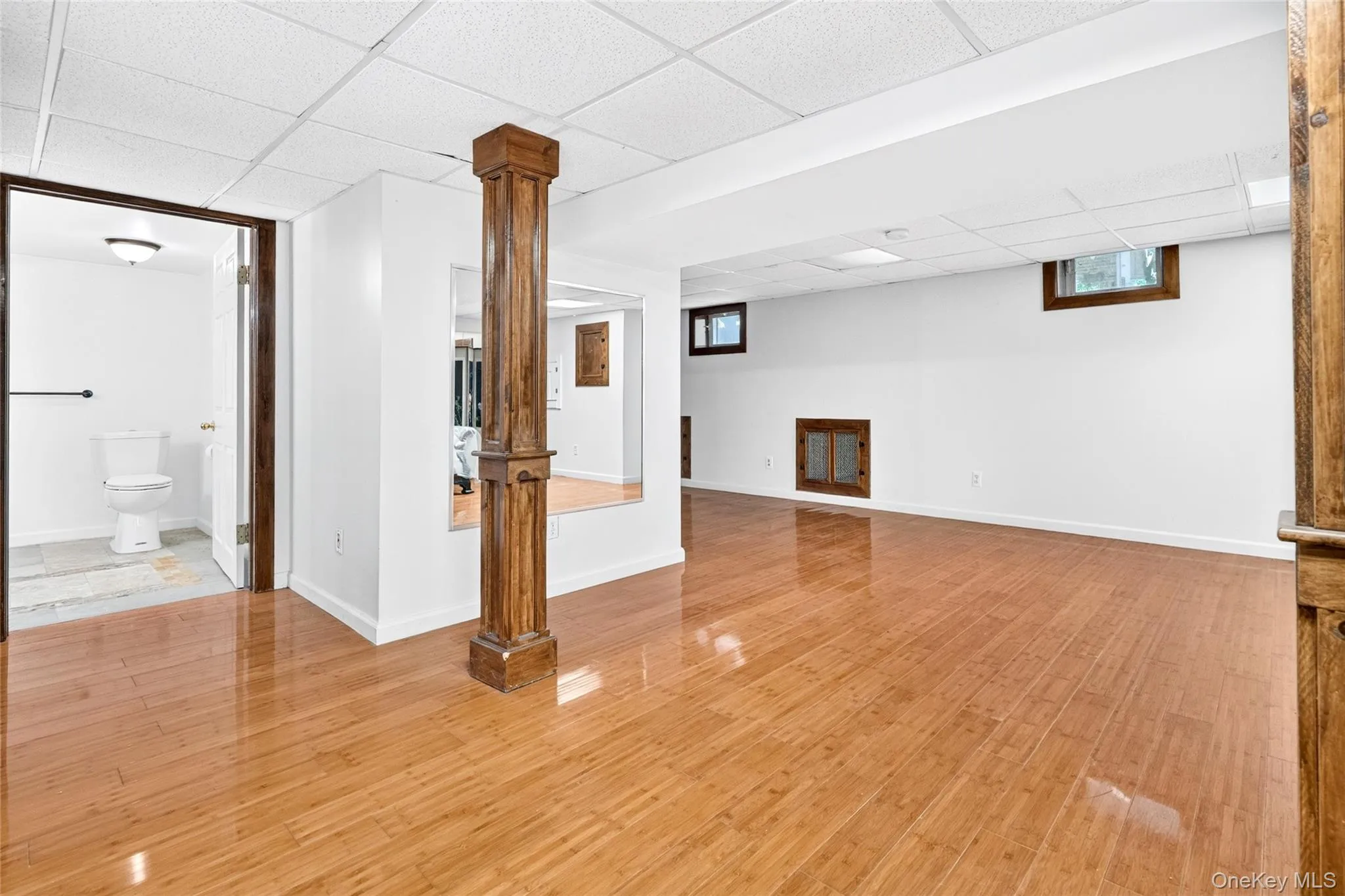 5646 Post Road, New York, NY, 3 Bedrooms Bedrooms, 7 Rooms Rooms,4 BathroomsBathrooms,Residential,For Rent,Post,0,KEY1014975 5646 Post Road, New York, NY, 3 Bedrooms Bedrooms, 7 Rooms Rooms,4 BathroomsBathrooms,Residential,For Rent,Post,0,KEY1014975