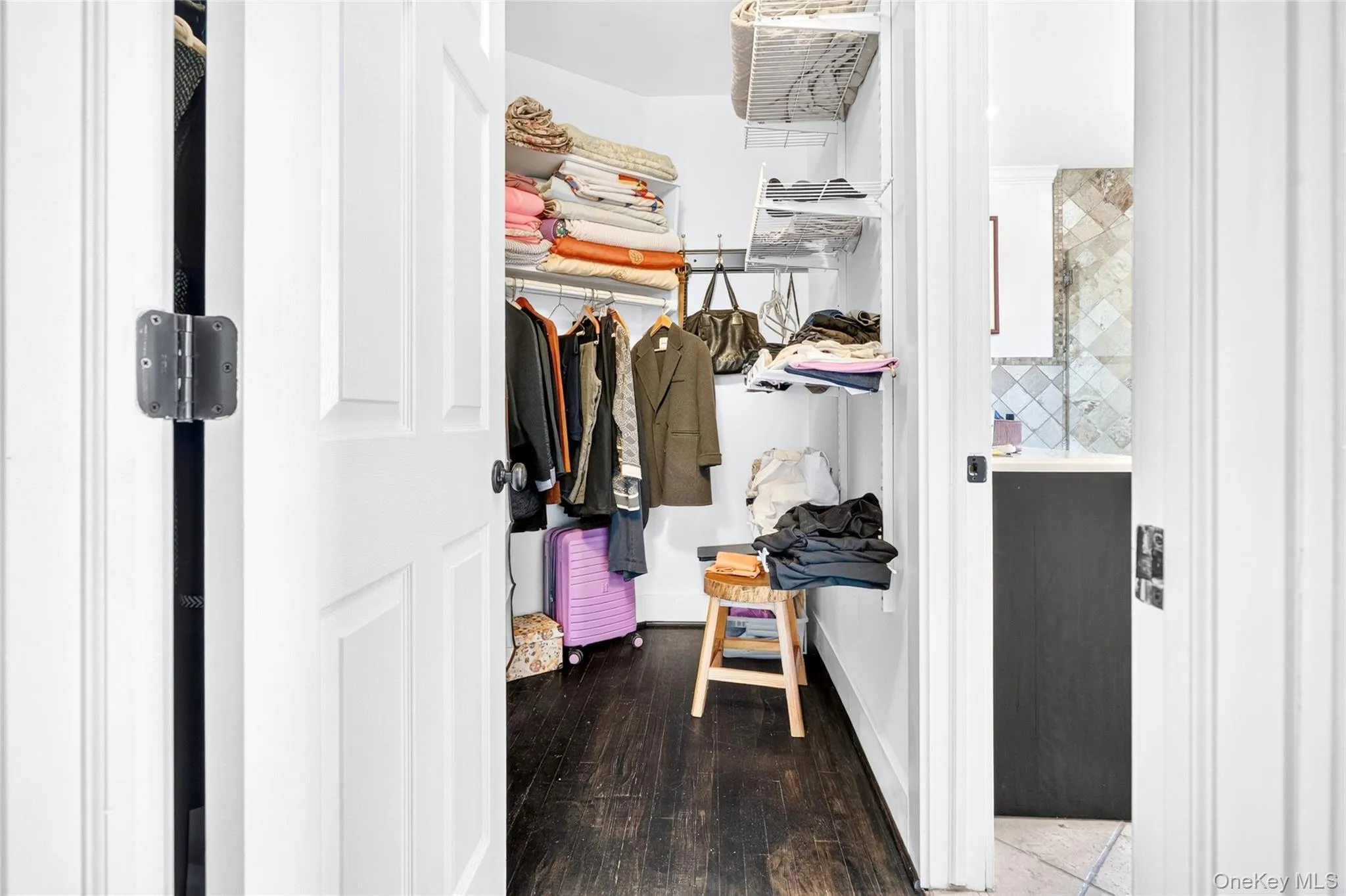 5646 Post Road, New York, NY, 3 Bedrooms Bedrooms, 7 Rooms Rooms,4 BathroomsBathrooms,Residential,For Rent,Post,0,KEY1014975 5646 Post Road, New York, NY, 3 Bedrooms Bedrooms, 7 Rooms Rooms,4 BathroomsBathrooms,Residential,For Rent,Post,0,KEY1014975