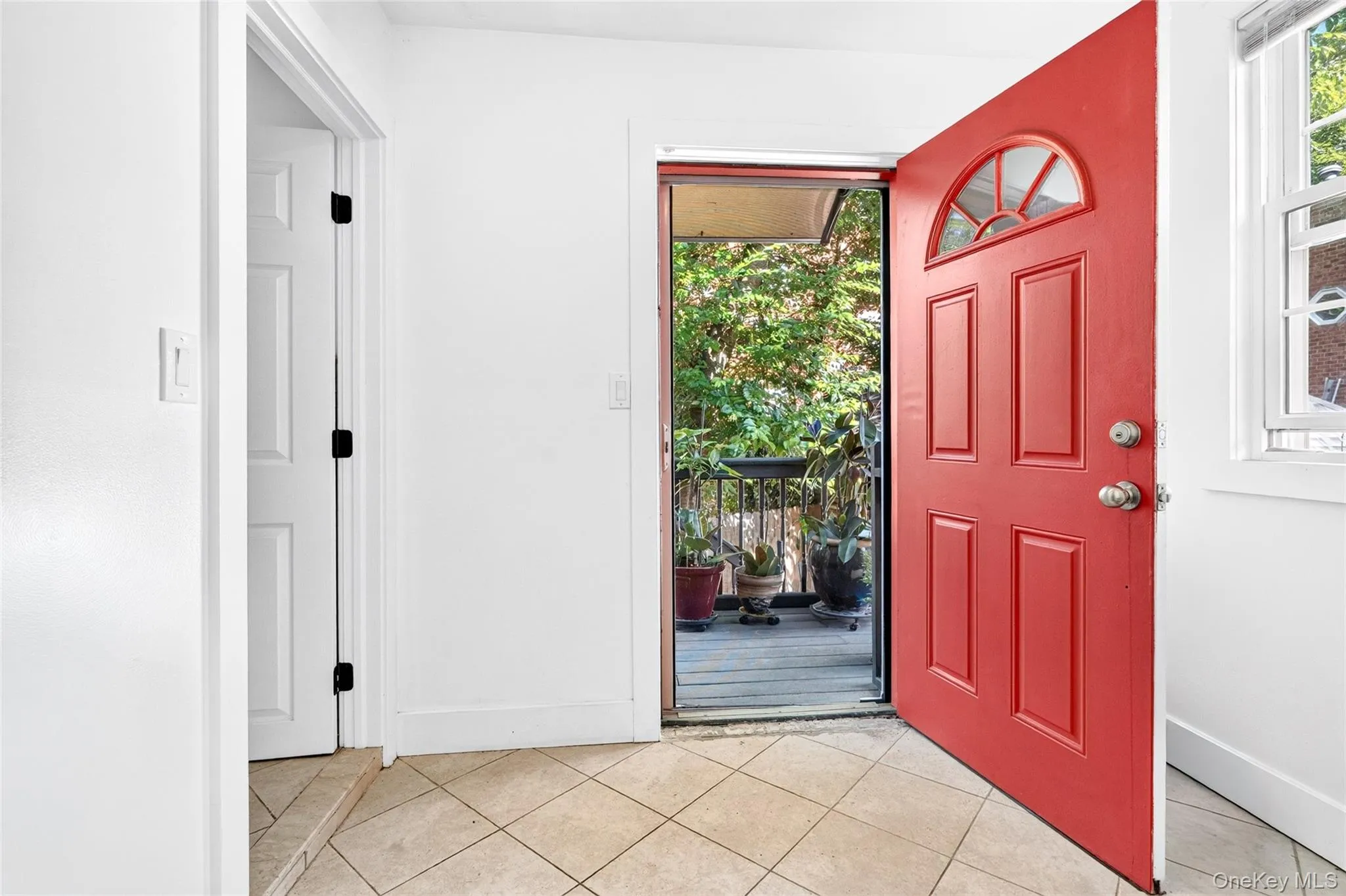 5646 Post Road, New York, NY, 3 Bedrooms Bedrooms, 7 Rooms Rooms,4 BathroomsBathrooms,Residential,For Rent,Post,0,KEY1014975 5646 Post Road, New York, NY, 3 Bedrooms Bedrooms, 7 Rooms Rooms,4 BathroomsBathrooms,Residential,For Rent,Post,0,KEY1014975