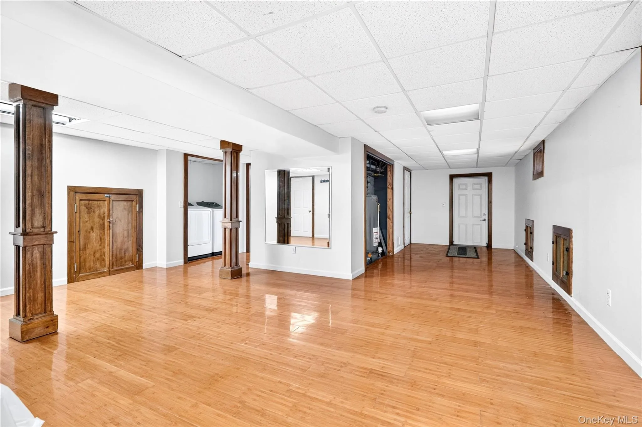 5646 Post Road, New York, NY, 3 Bedrooms Bedrooms, 7 Rooms Rooms,4 BathroomsBathrooms,Residential,For Rent,Post,0,KEY1014975 5646 Post Road, New York, NY, 3 Bedrooms Bedrooms, 7 Rooms Rooms,4 BathroomsBathrooms,Residential,For Rent,Post,0,KEY1014975